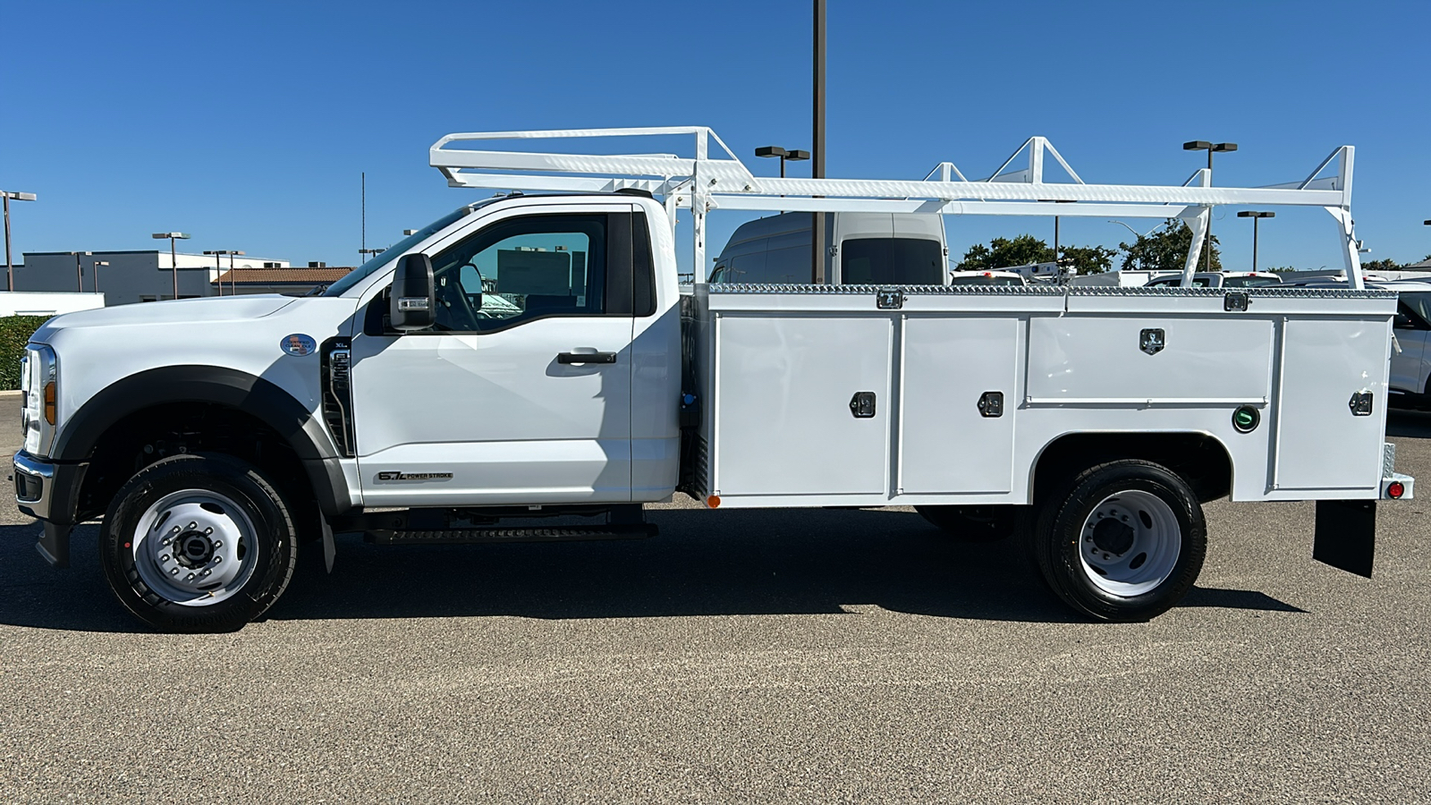 2024 Ford F-550SD  1