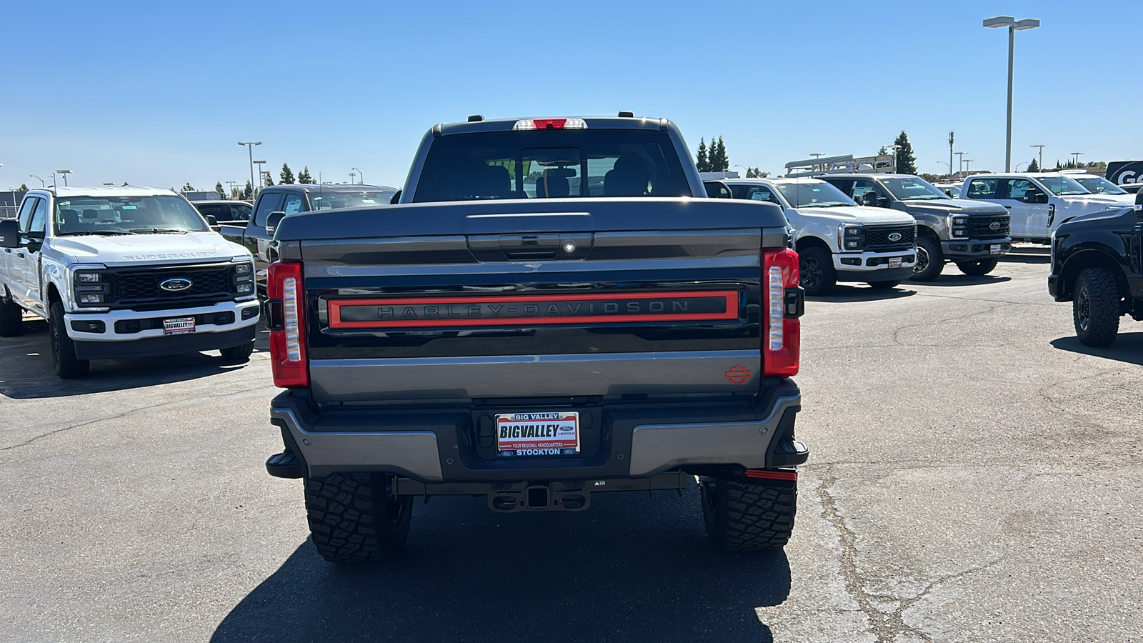 2024 Ford F-250SD Lariat 4