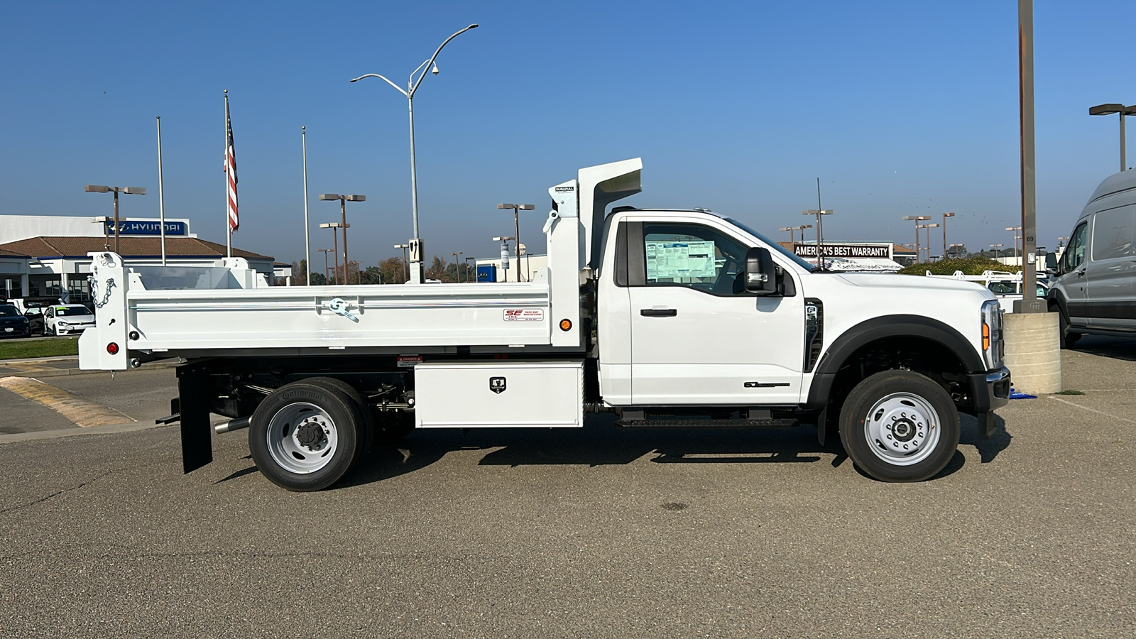 2024 Ford F-550SD XL 4