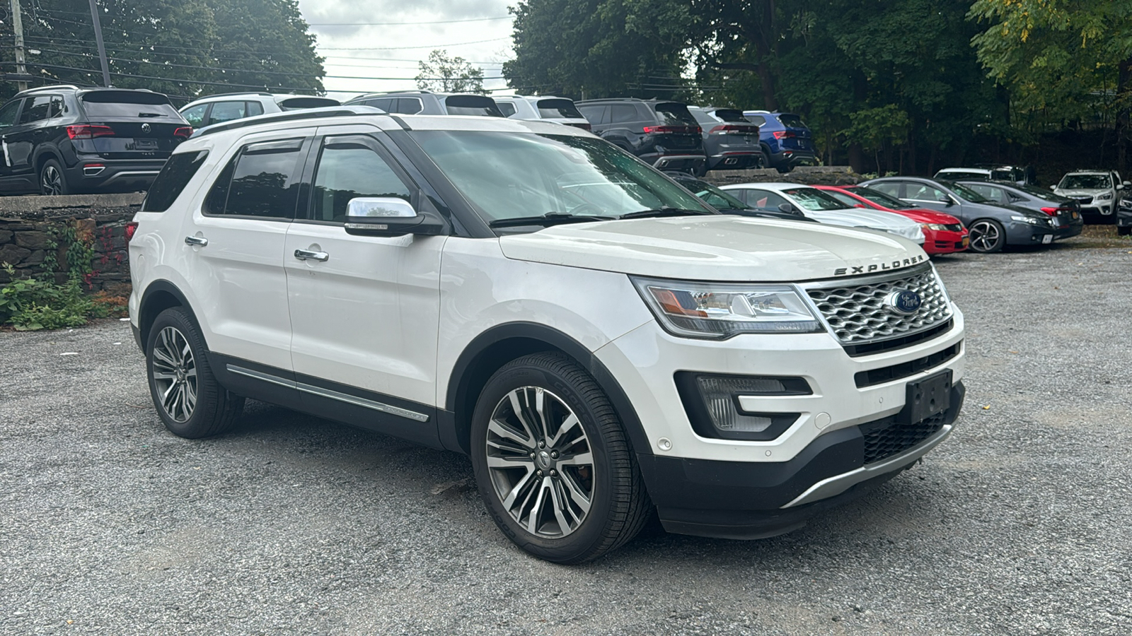 2016 Ford Explorer Platinum 1