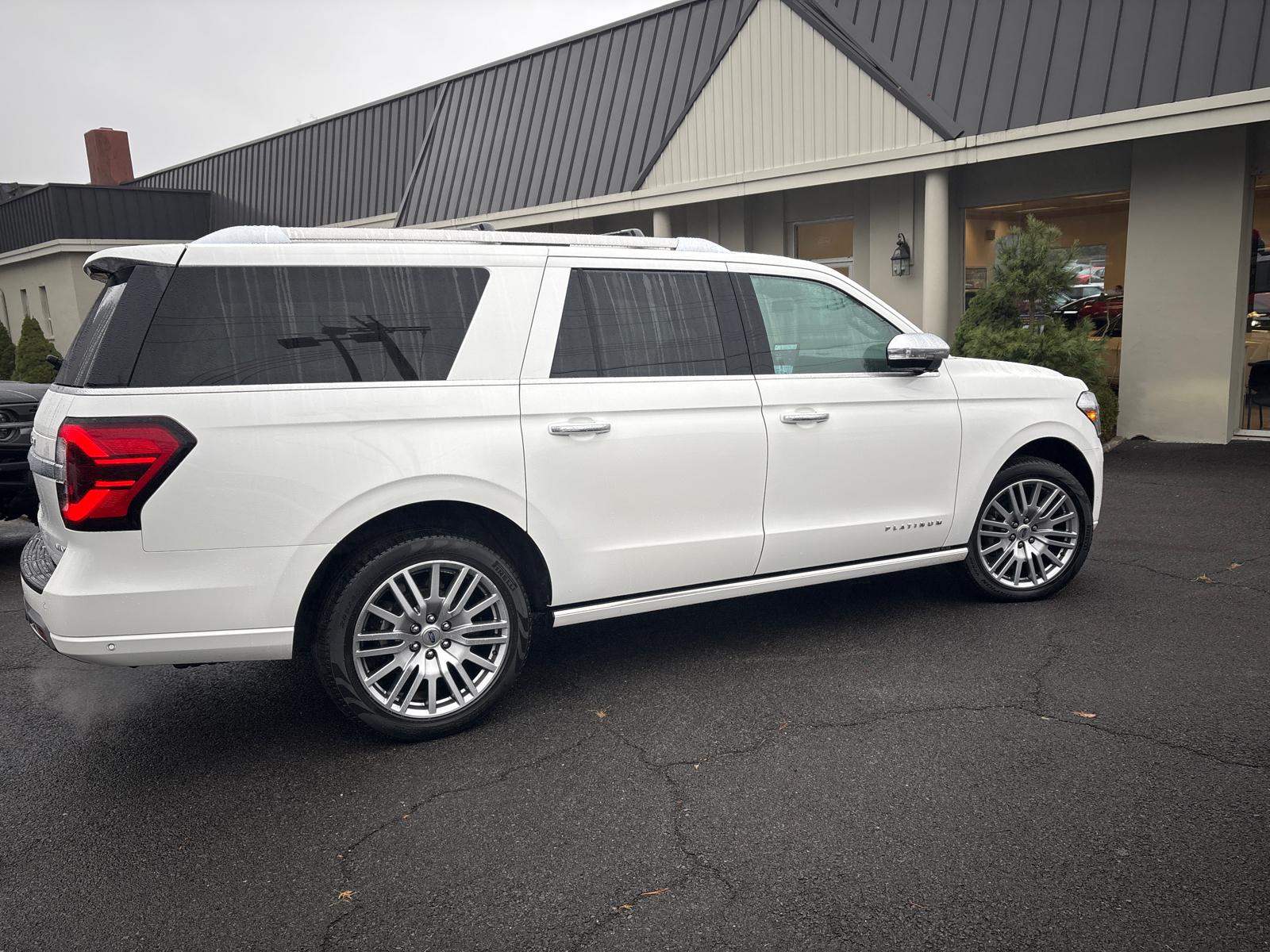 2022 Ford Expedition Max Platinum 11