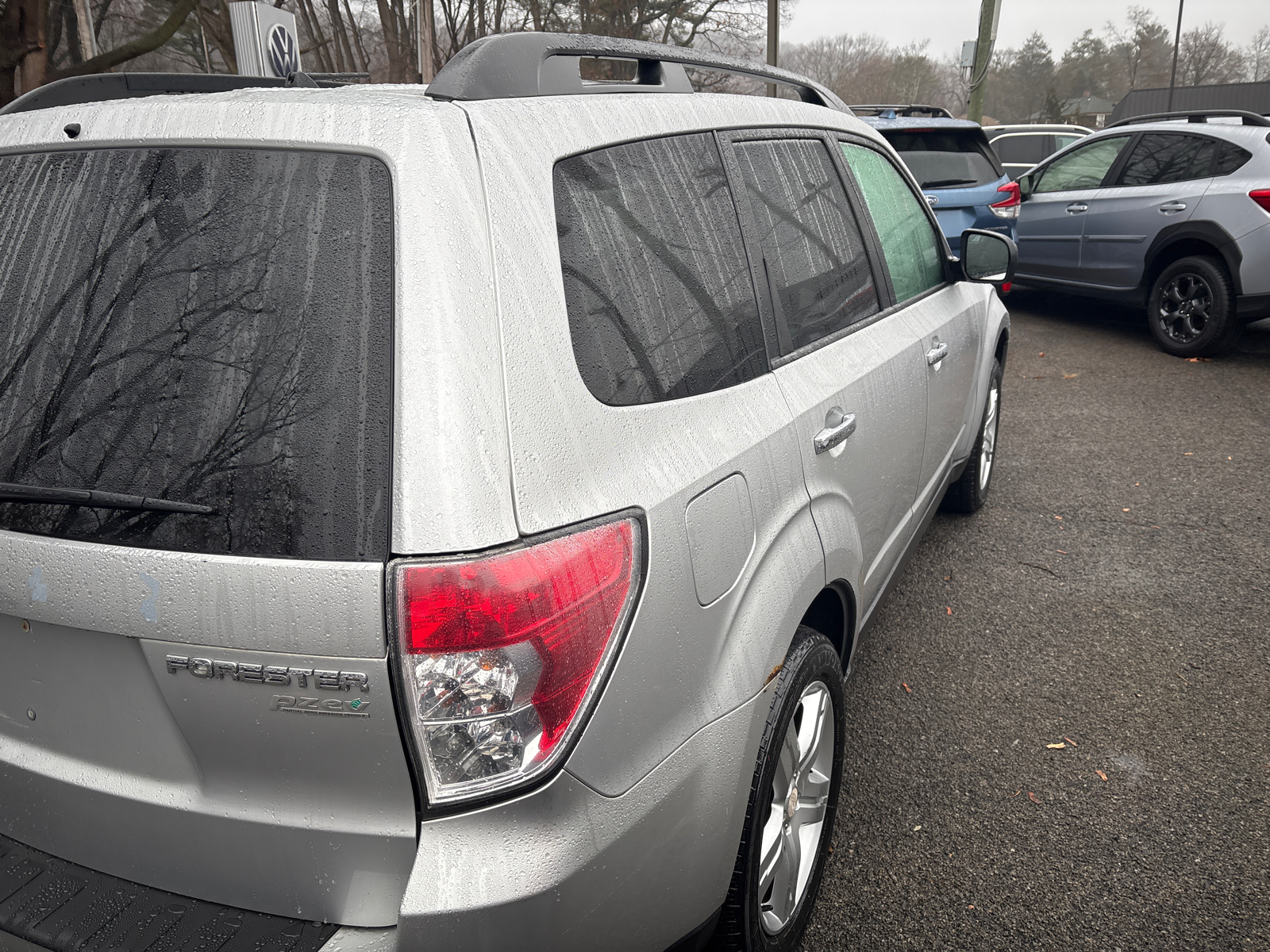 2010 Subaru Forester 2.5XT Limited 9