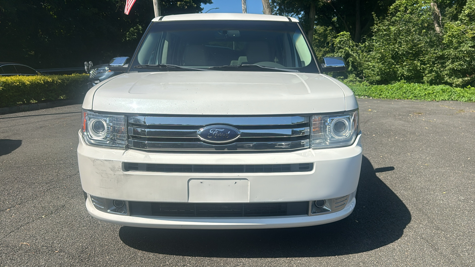 2010 Ford Flex  2