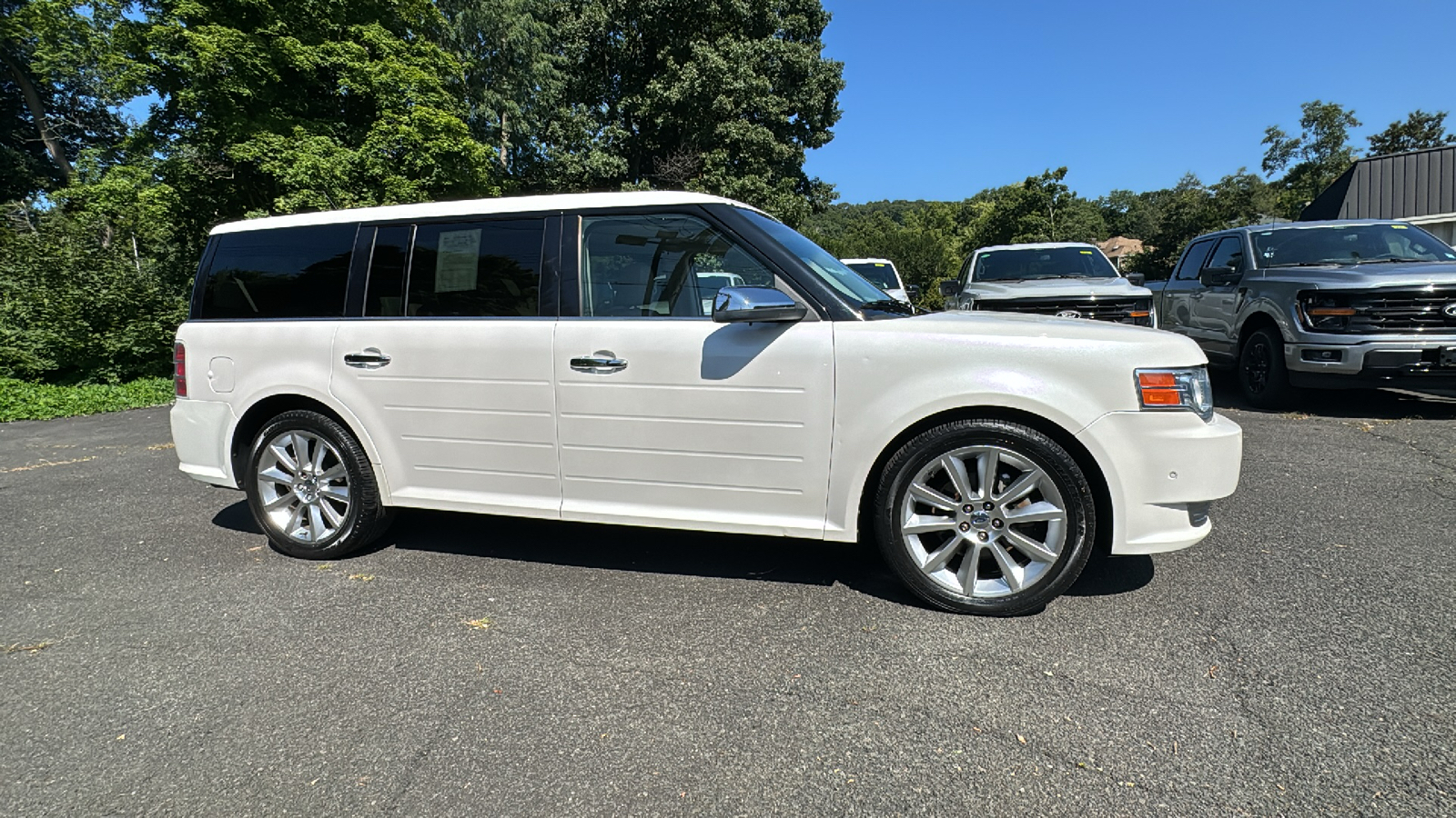 2010 Ford Flex  9