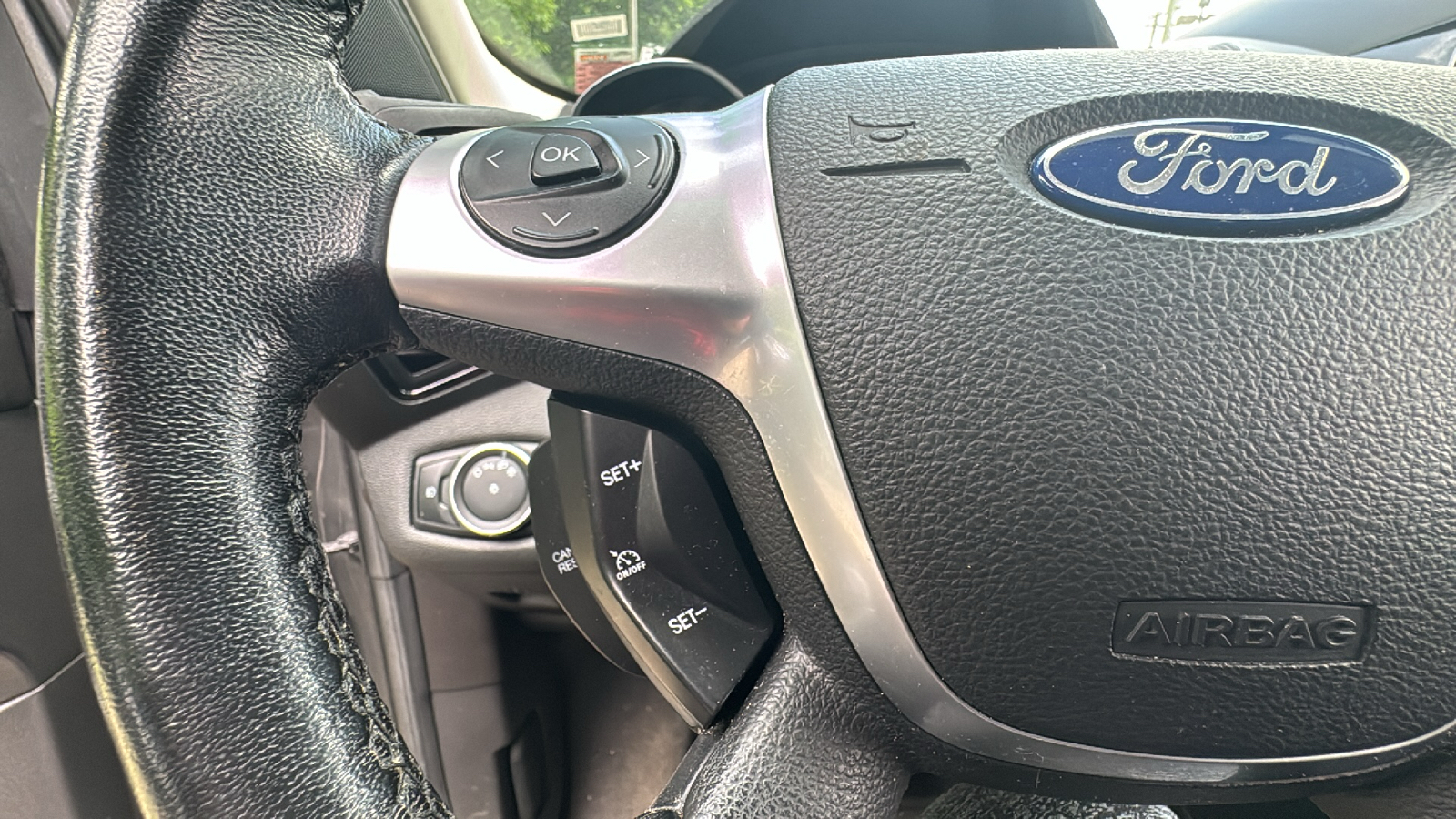 2014 Ford Escape Titanium 16