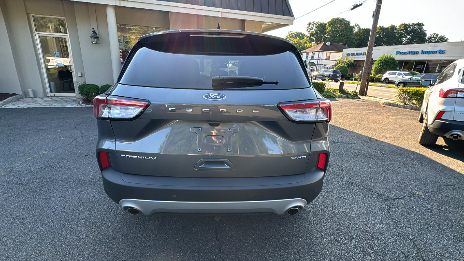 2022 Ford Escape Titanium 6