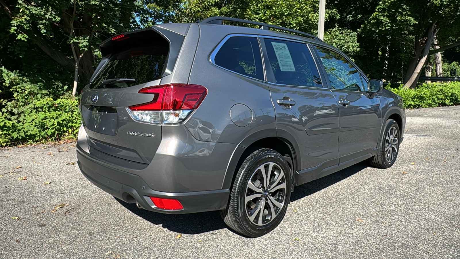 2021 Subaru Forester Limited 10