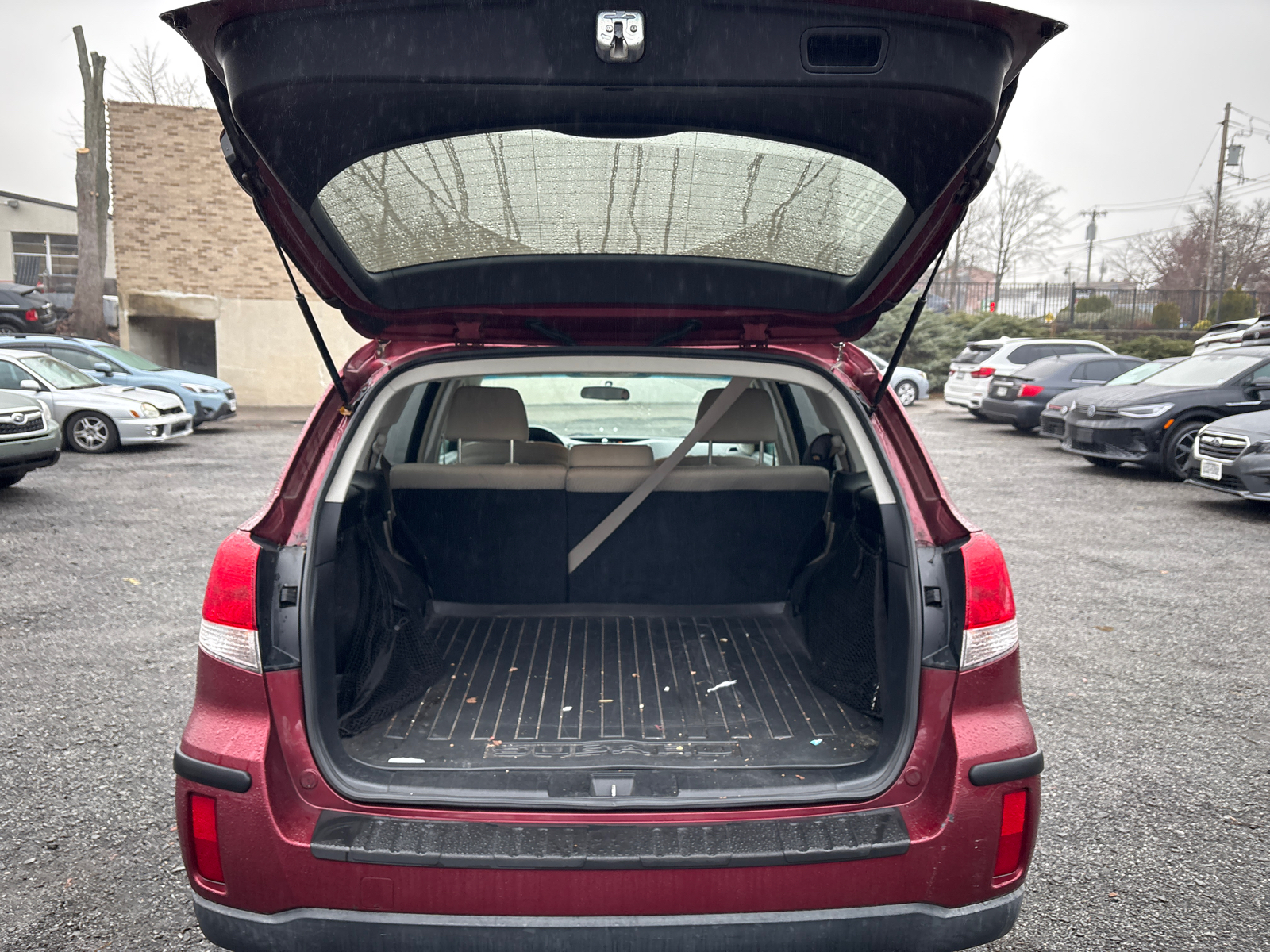 2011 Subaru Outback 2.5i Premium (CVT) 7