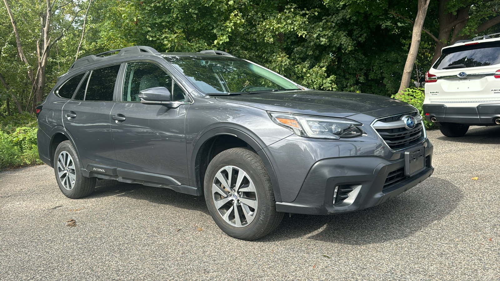 2022 Subaru Outback Premium 1