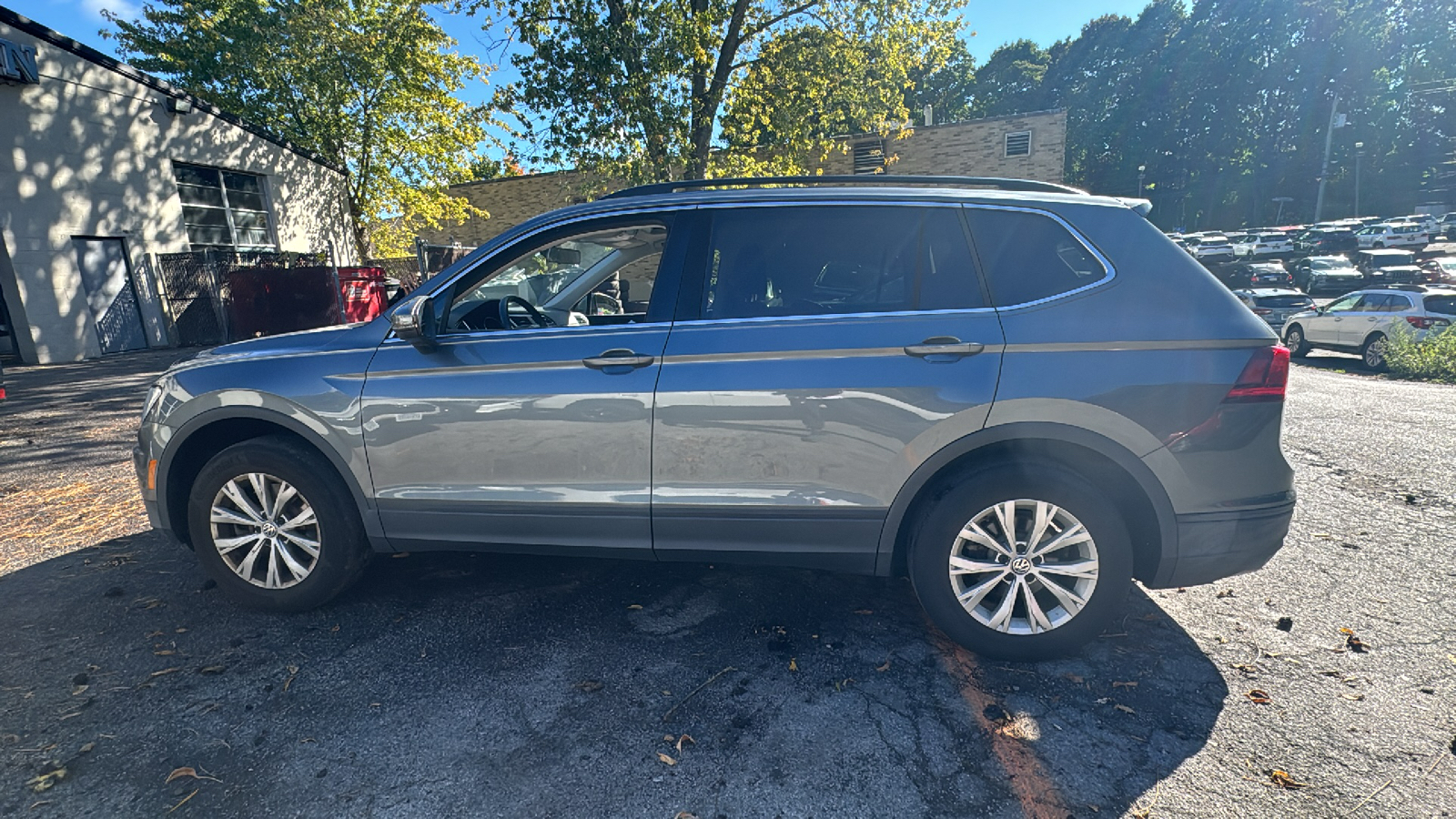 2019 Volkswagen Tiguan SE 3