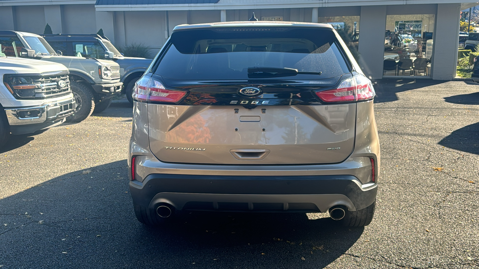 2021 Ford Edge Titanium 6