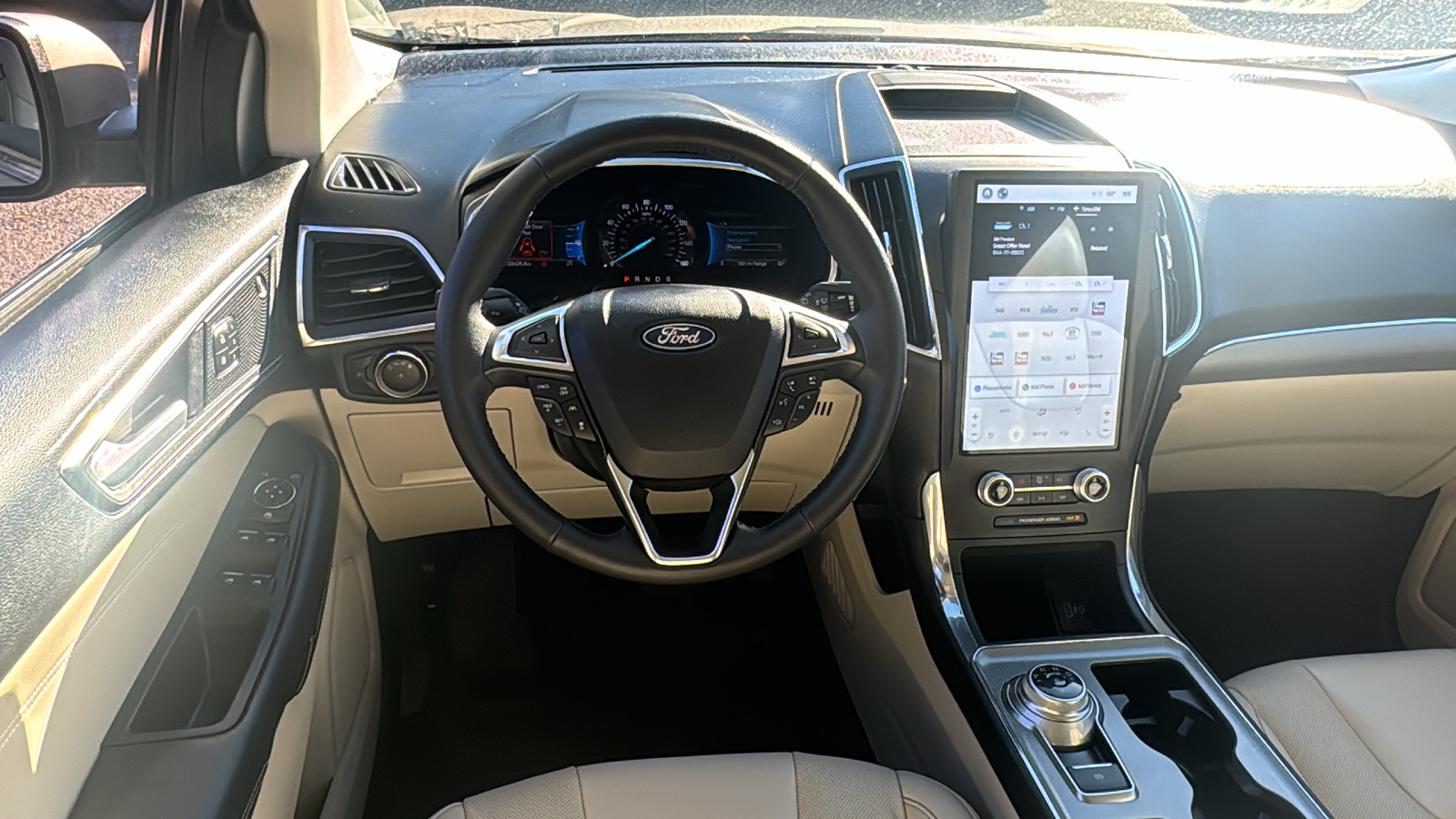 2021 Ford Edge Titanium 14