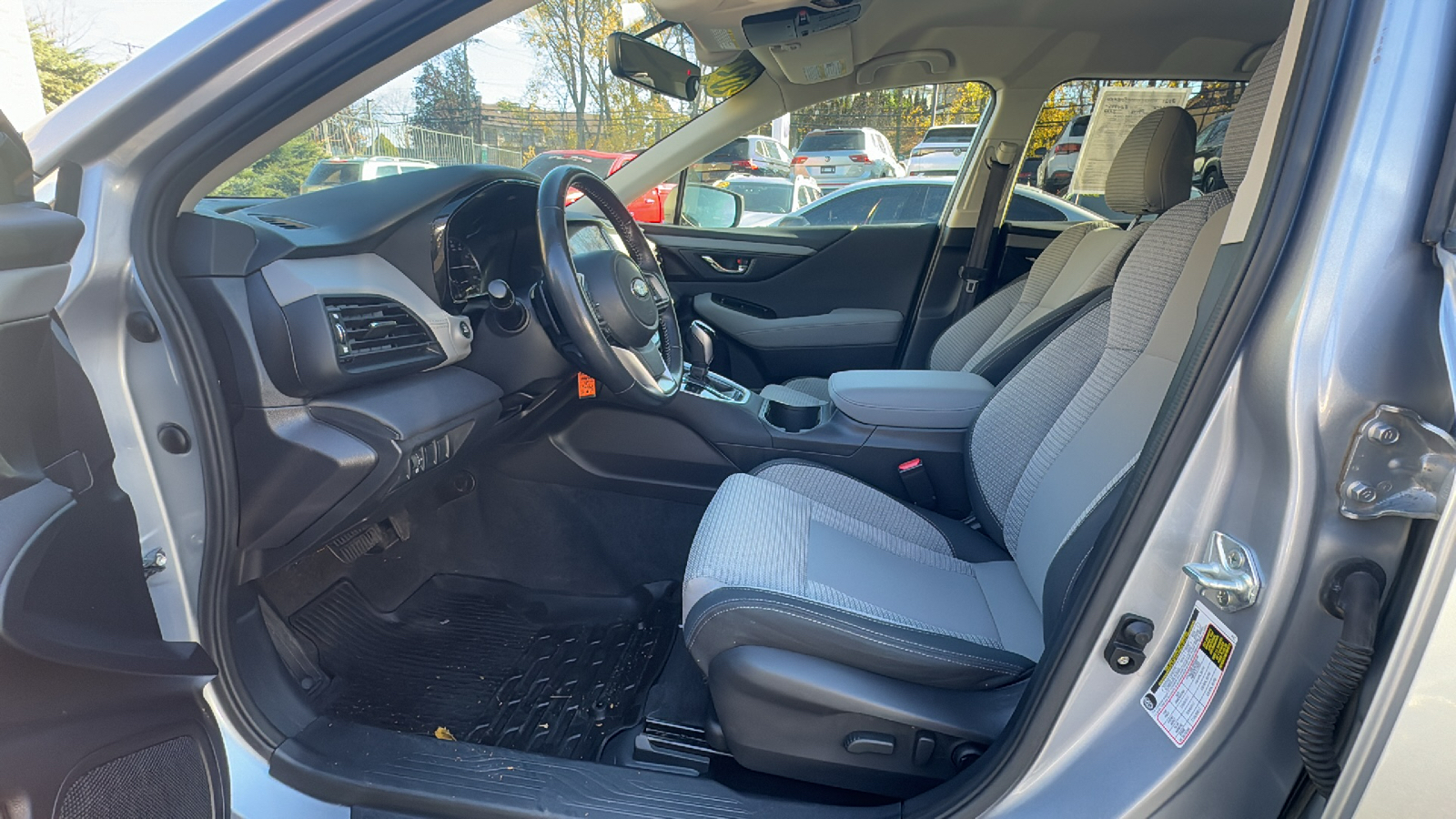 2021 Subaru Outback Premium 23