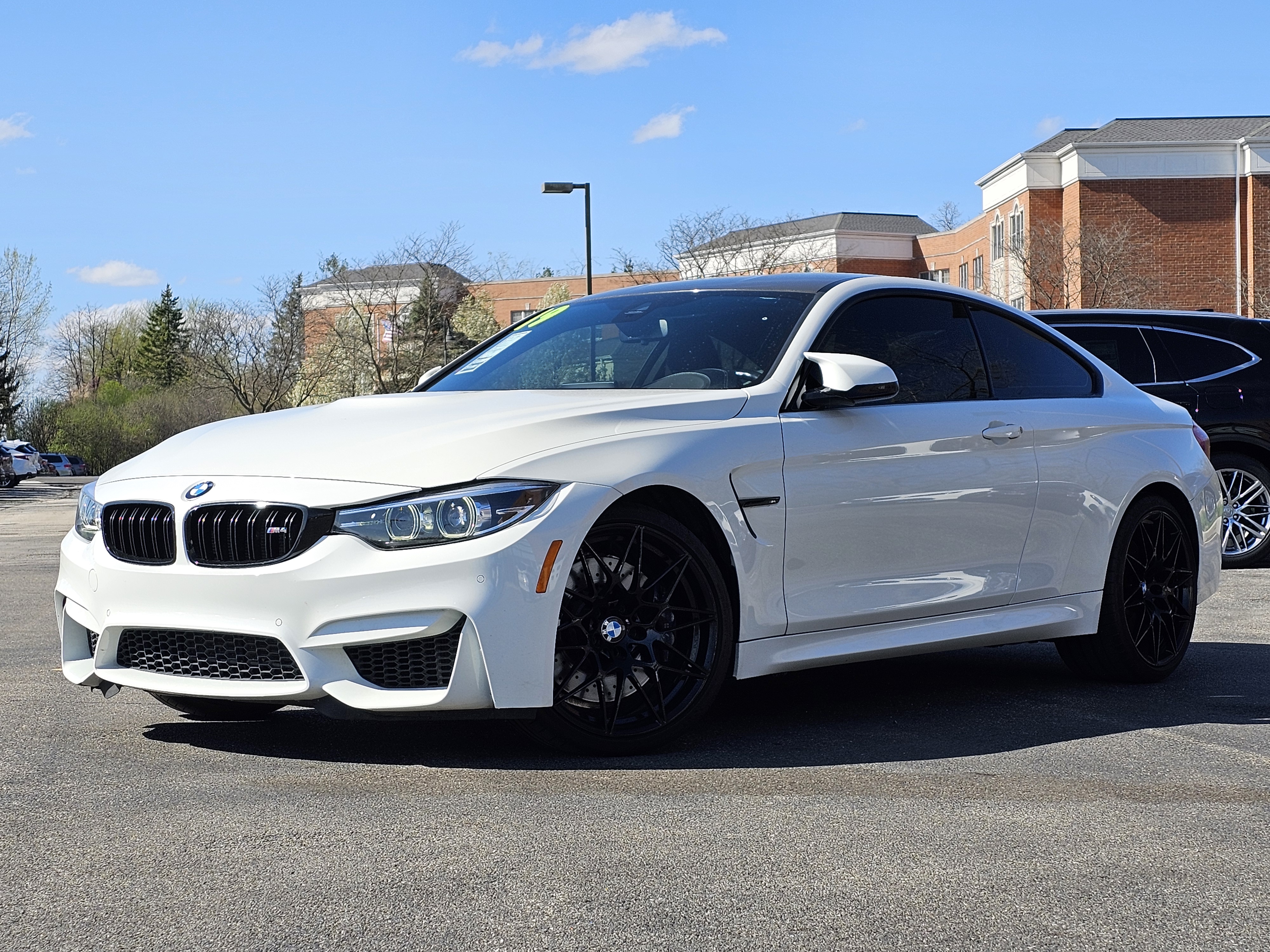 2019 BMW M4 Competition 1