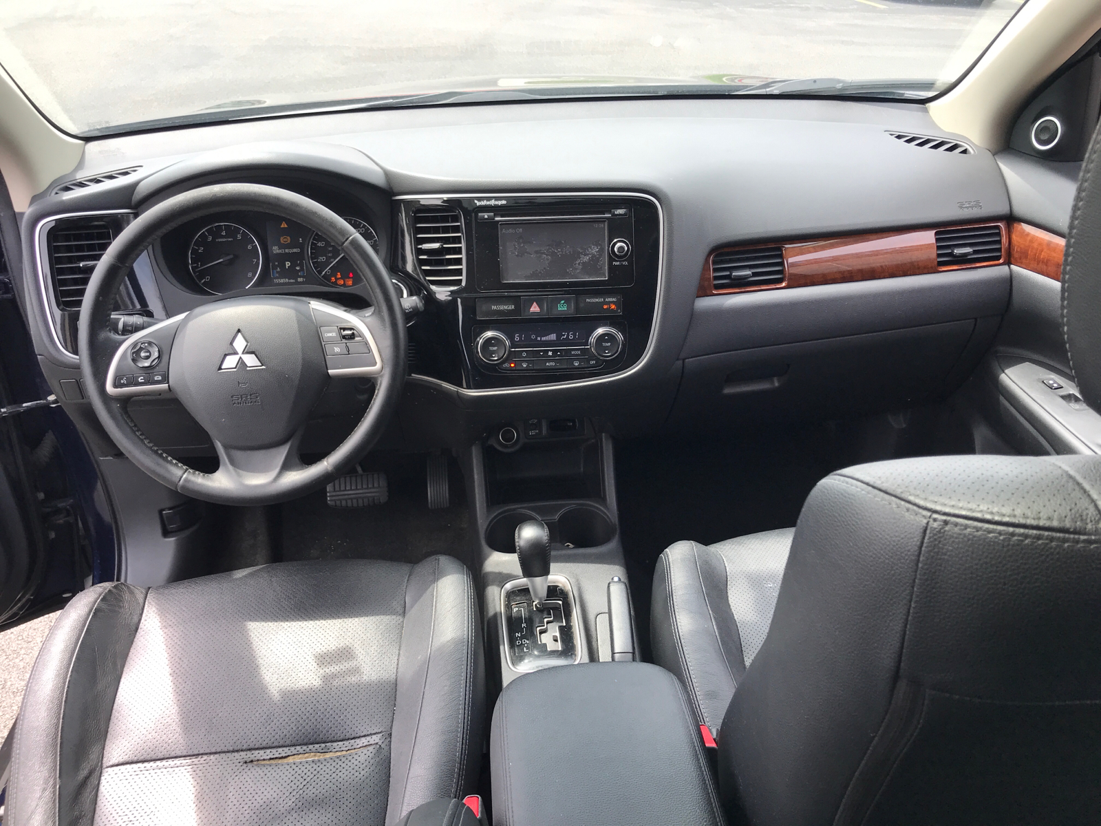 2014 Mitsubishi Outlander SE 14