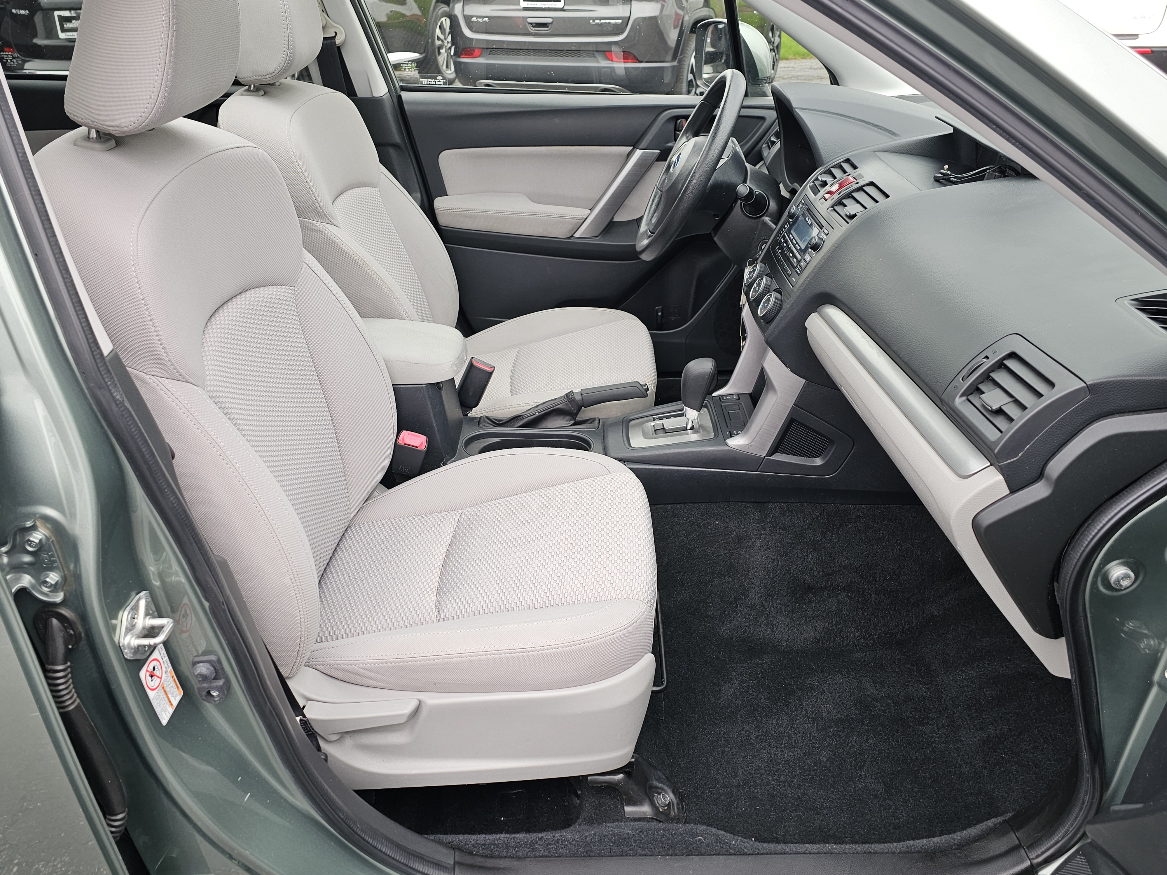 2015 Subaru Forester 2.5i Premium 21