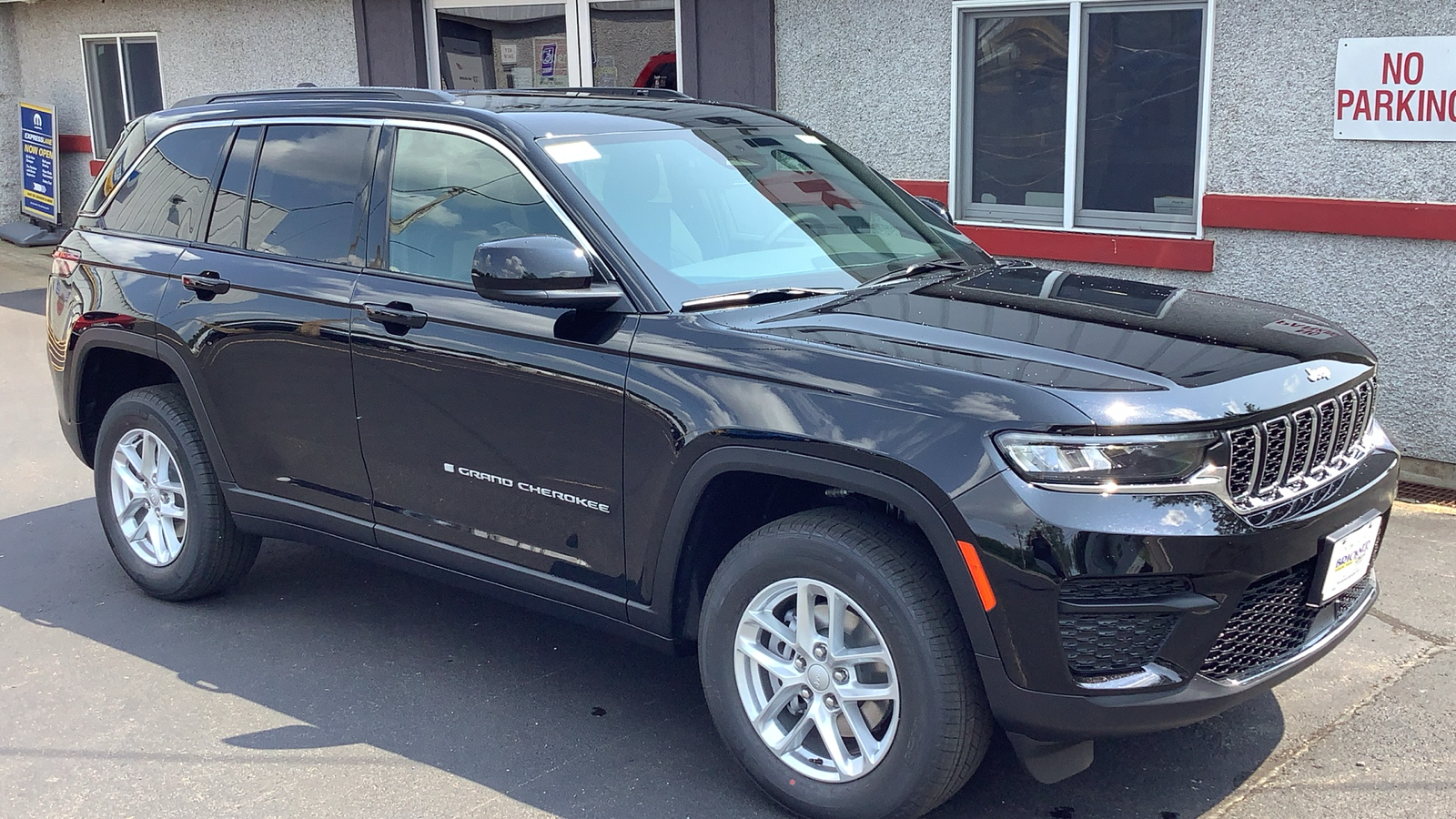 2024 JEEP Grand Cherokee Laredo 6