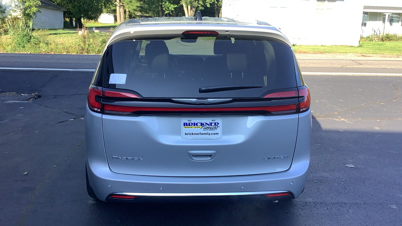 2024 CHRYSLER Pacifica Limited 3