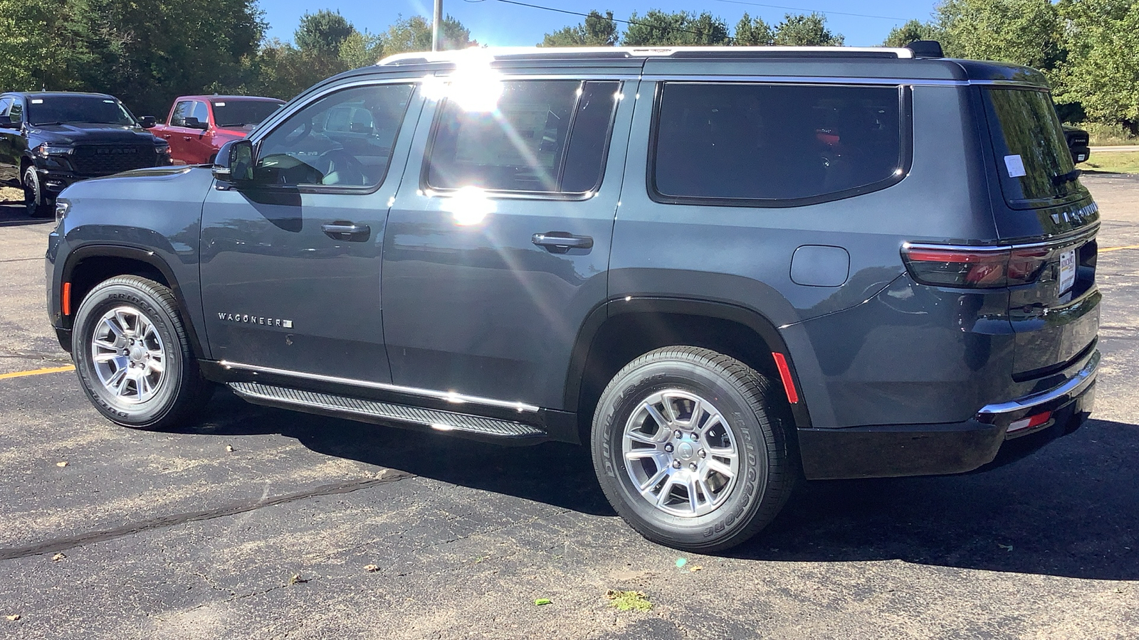 2024 JEEP Wagoneer Base 2