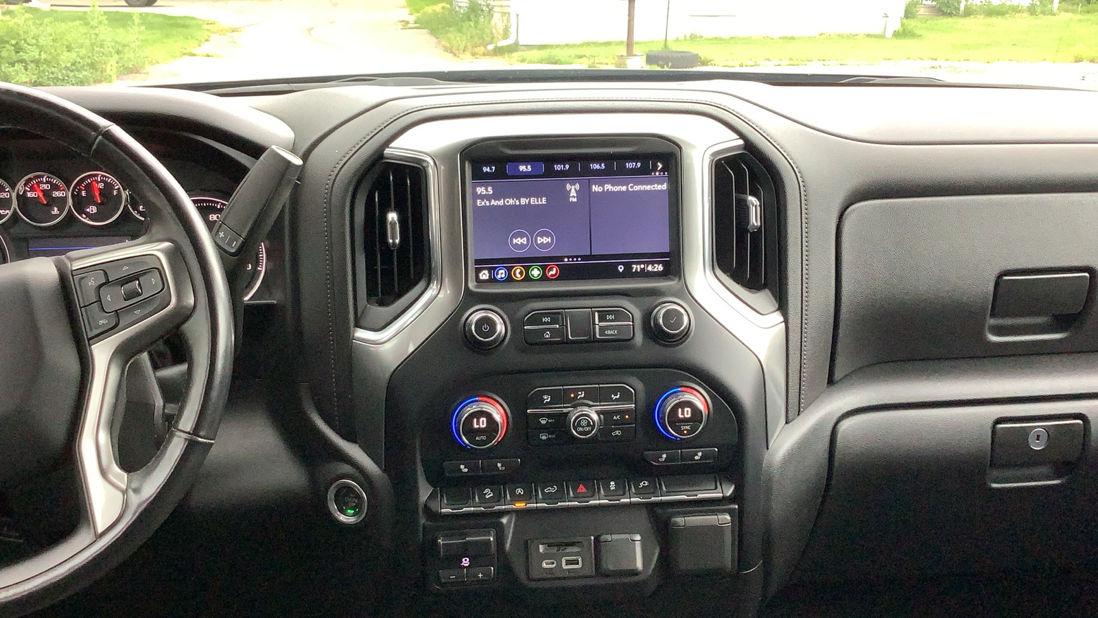 2019 Chevrolet Silverado LT 12