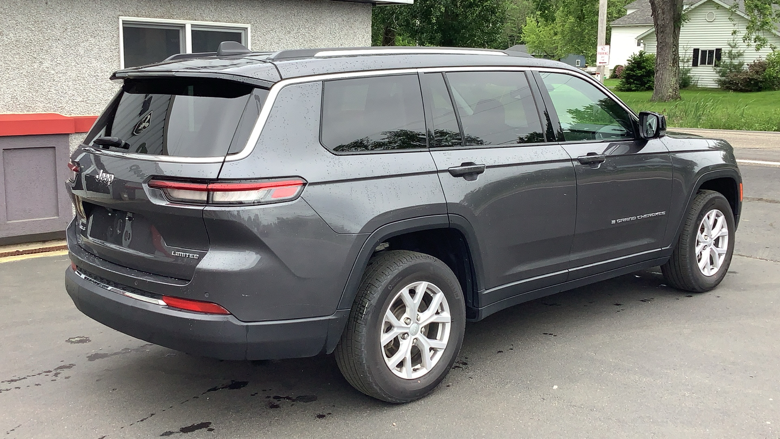 2022 Jeep Grand Cherokee L Limited 6