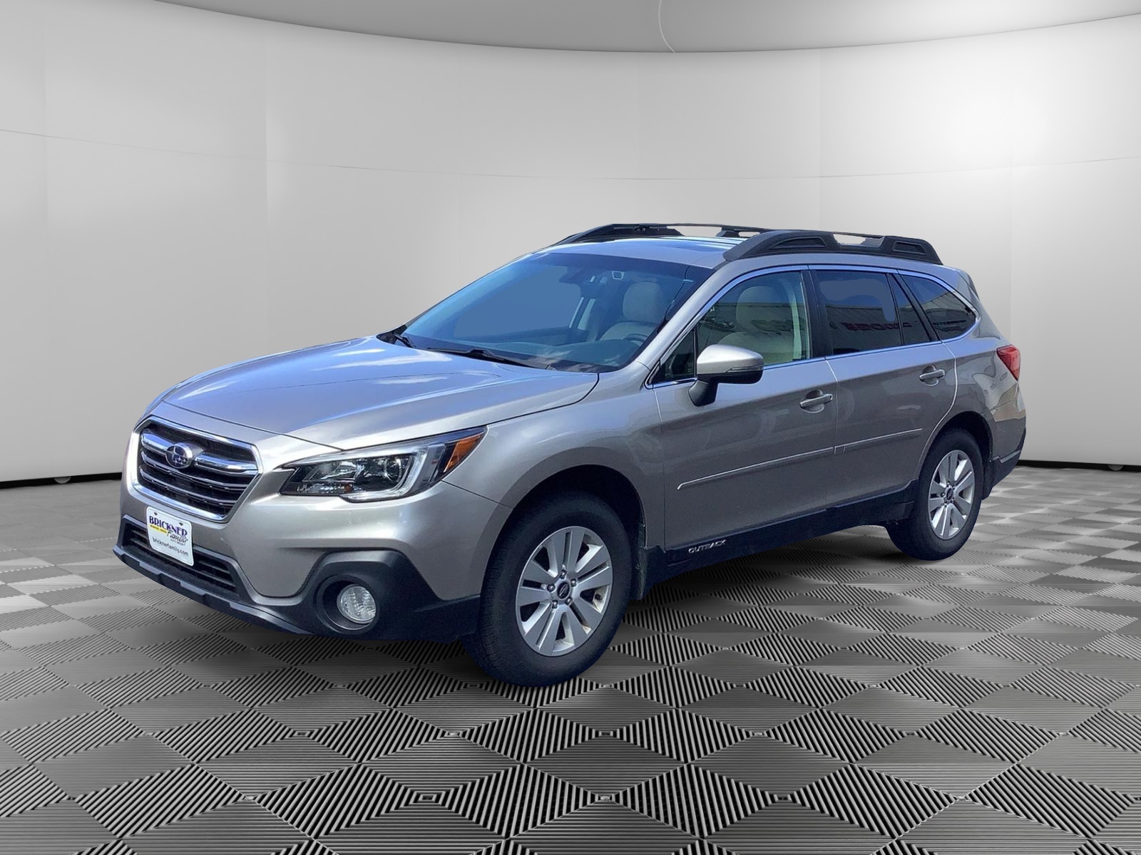 2019 Subaru Outback 2.5i Premium 1