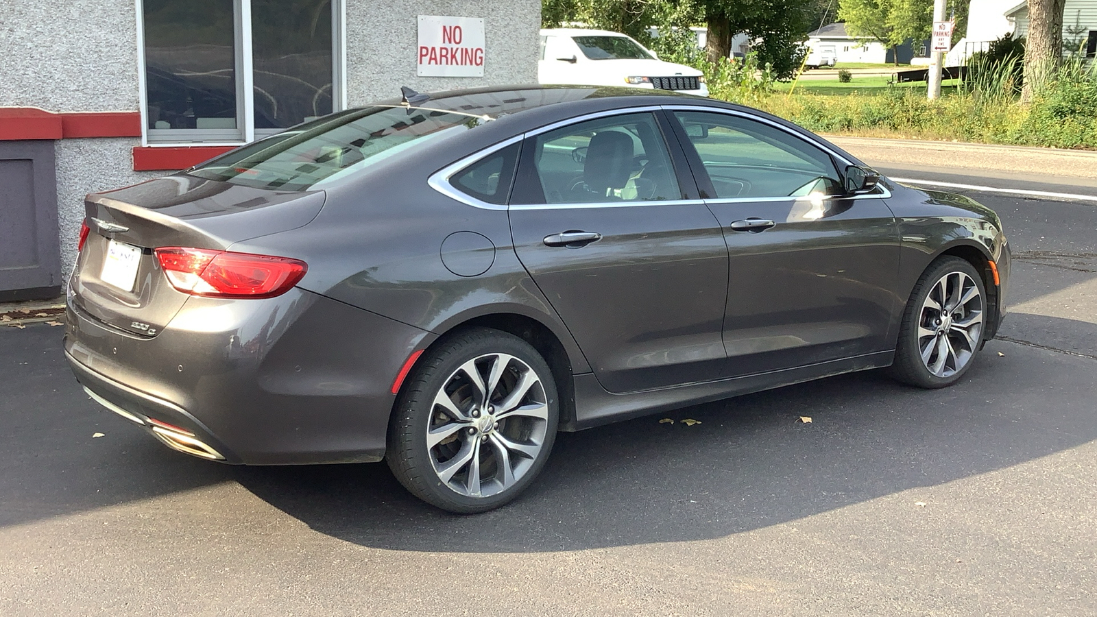 2015 Chrysler 200 C 4