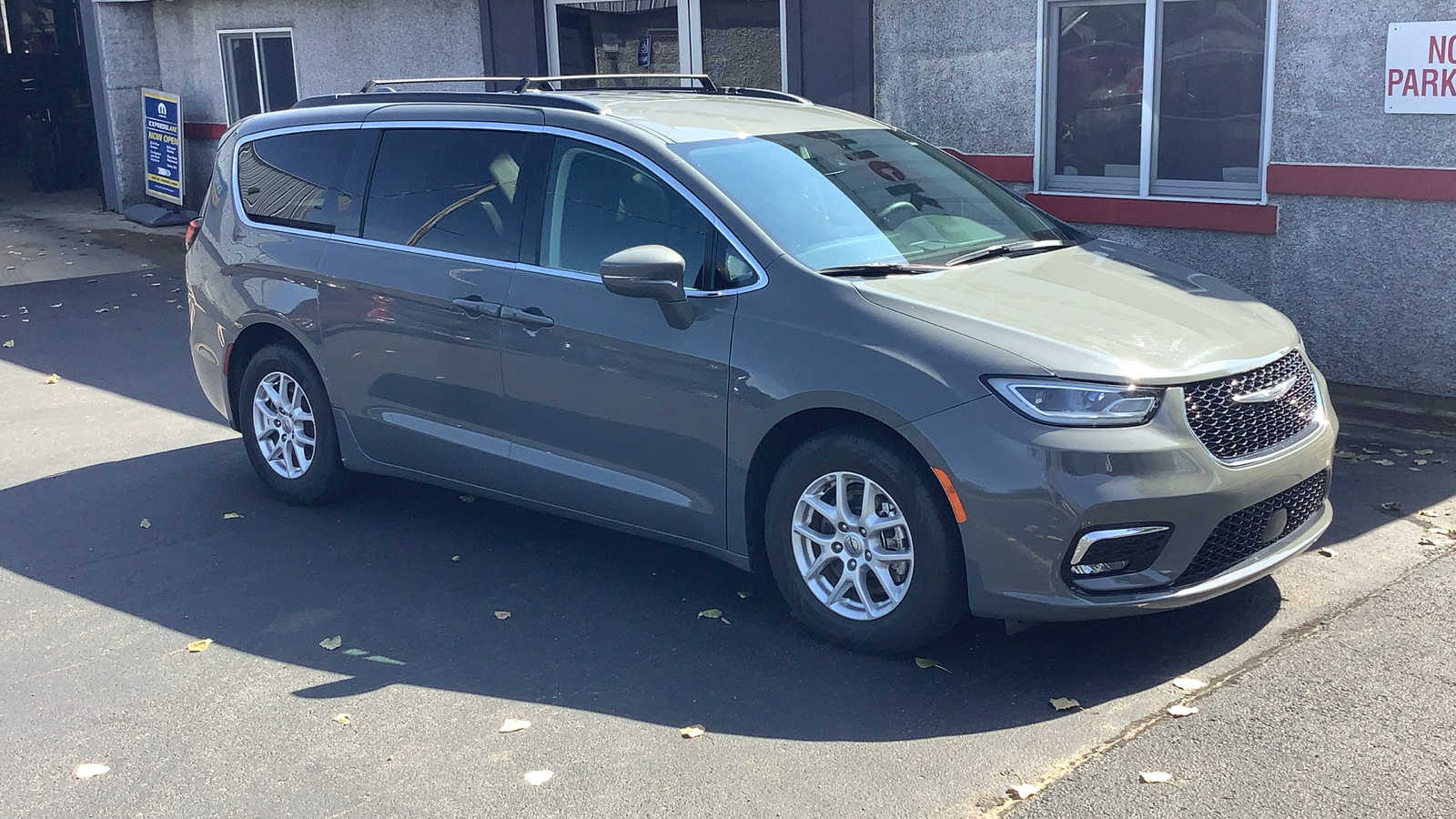 2022 Chrysler Pacifica Touring L 7