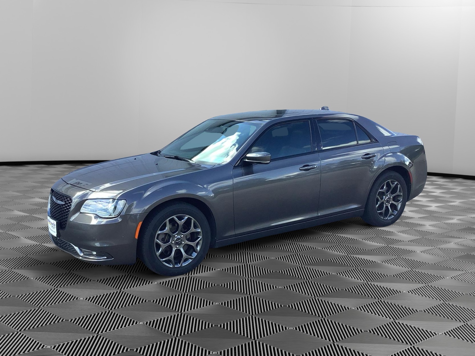 2017 Chrysler 300 S 1