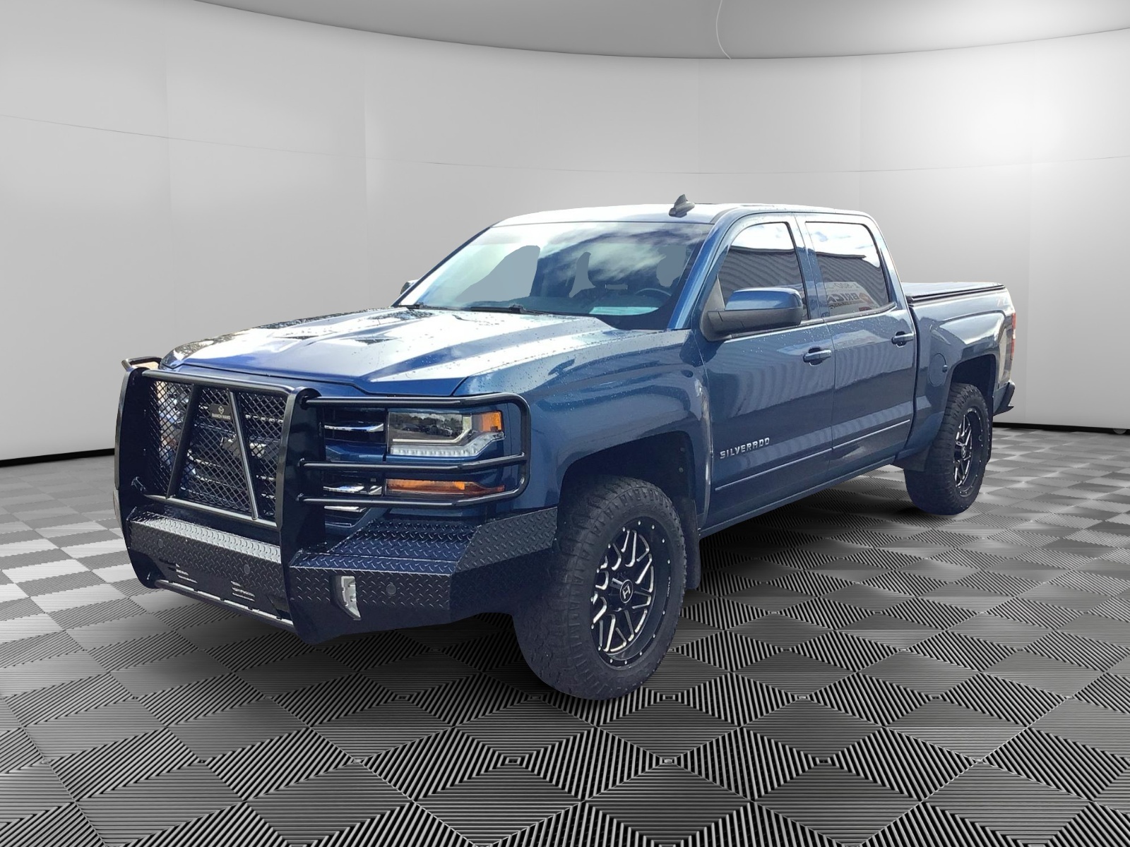 2018 Chevrolet Silverado LT 1