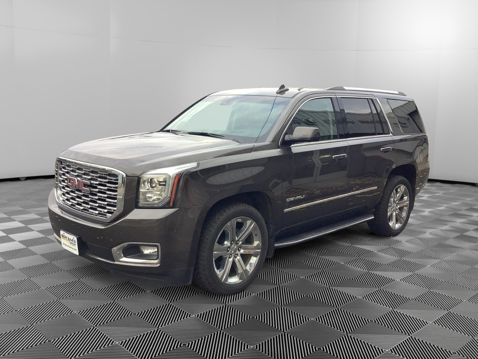 2019 GMC Yukon Denali 1