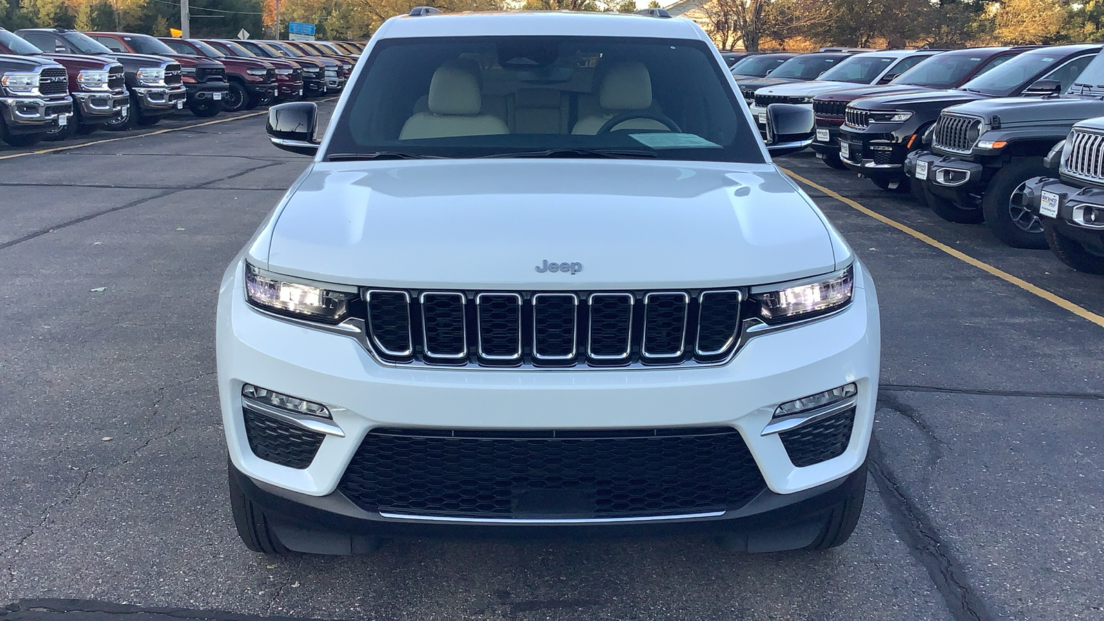 2023 Jeep Grand Cherokee Limited 7