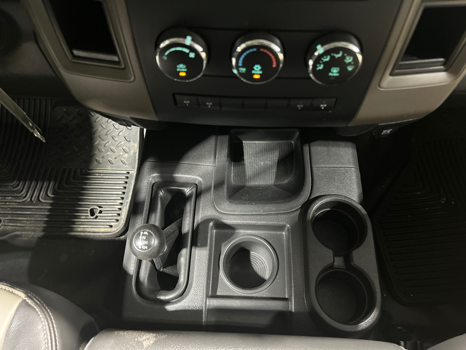 2012 Ram 3500 Chassis SLT 25