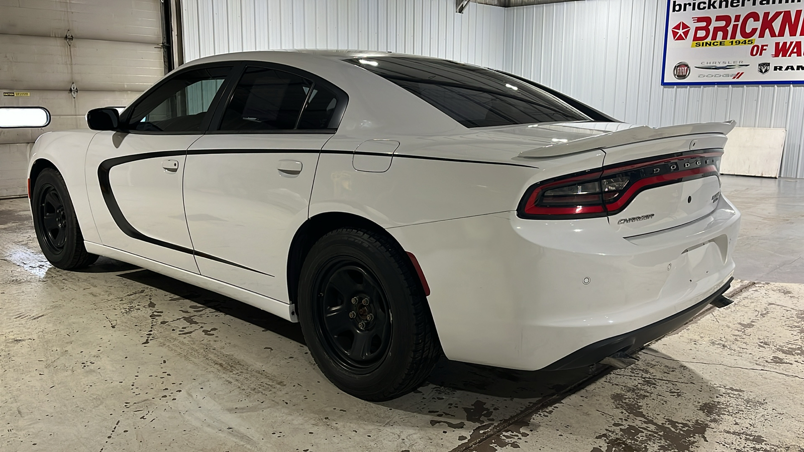 2017 Dodge Charger Police 3