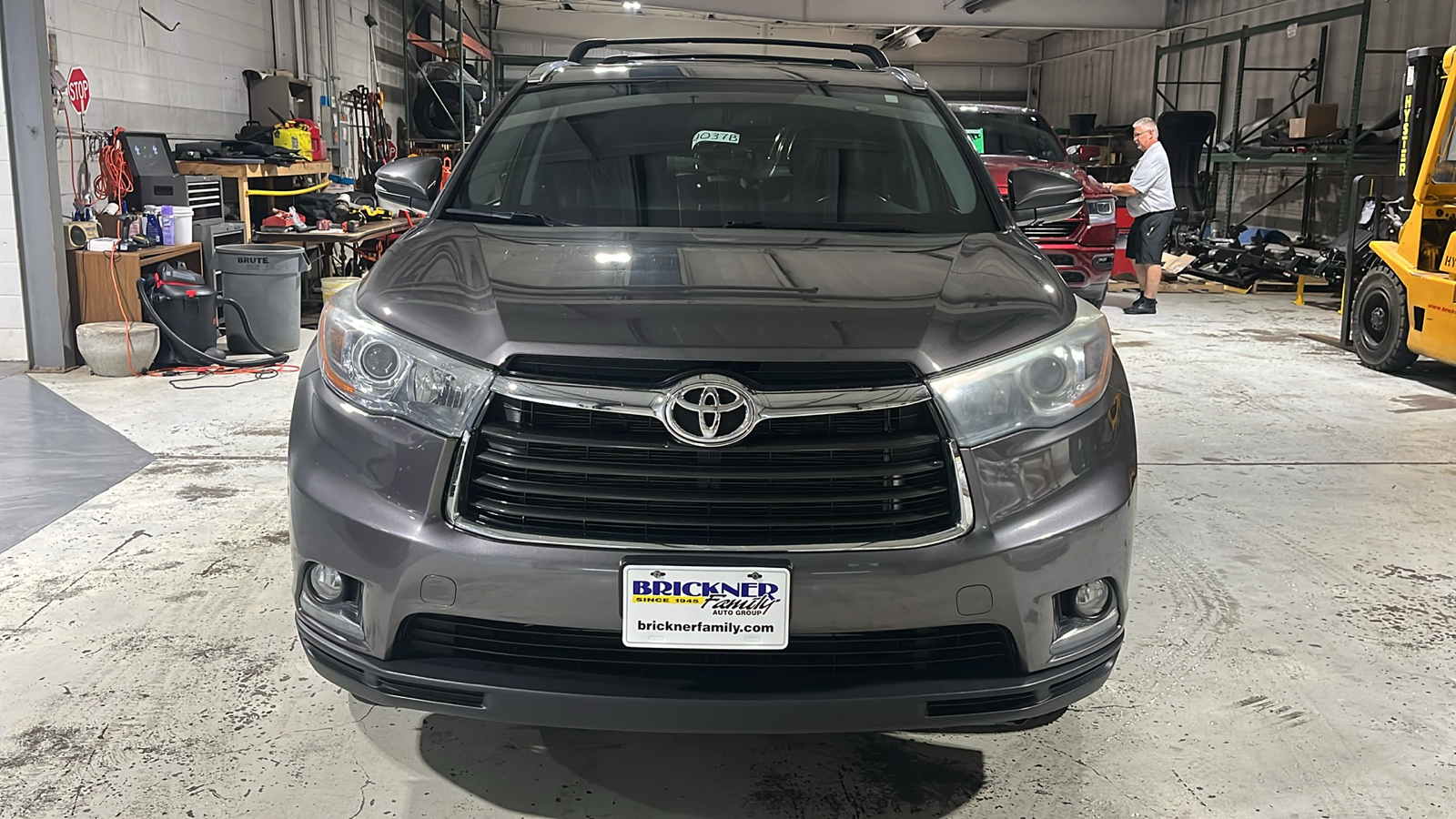 2015 Toyota Highlander Limited 8