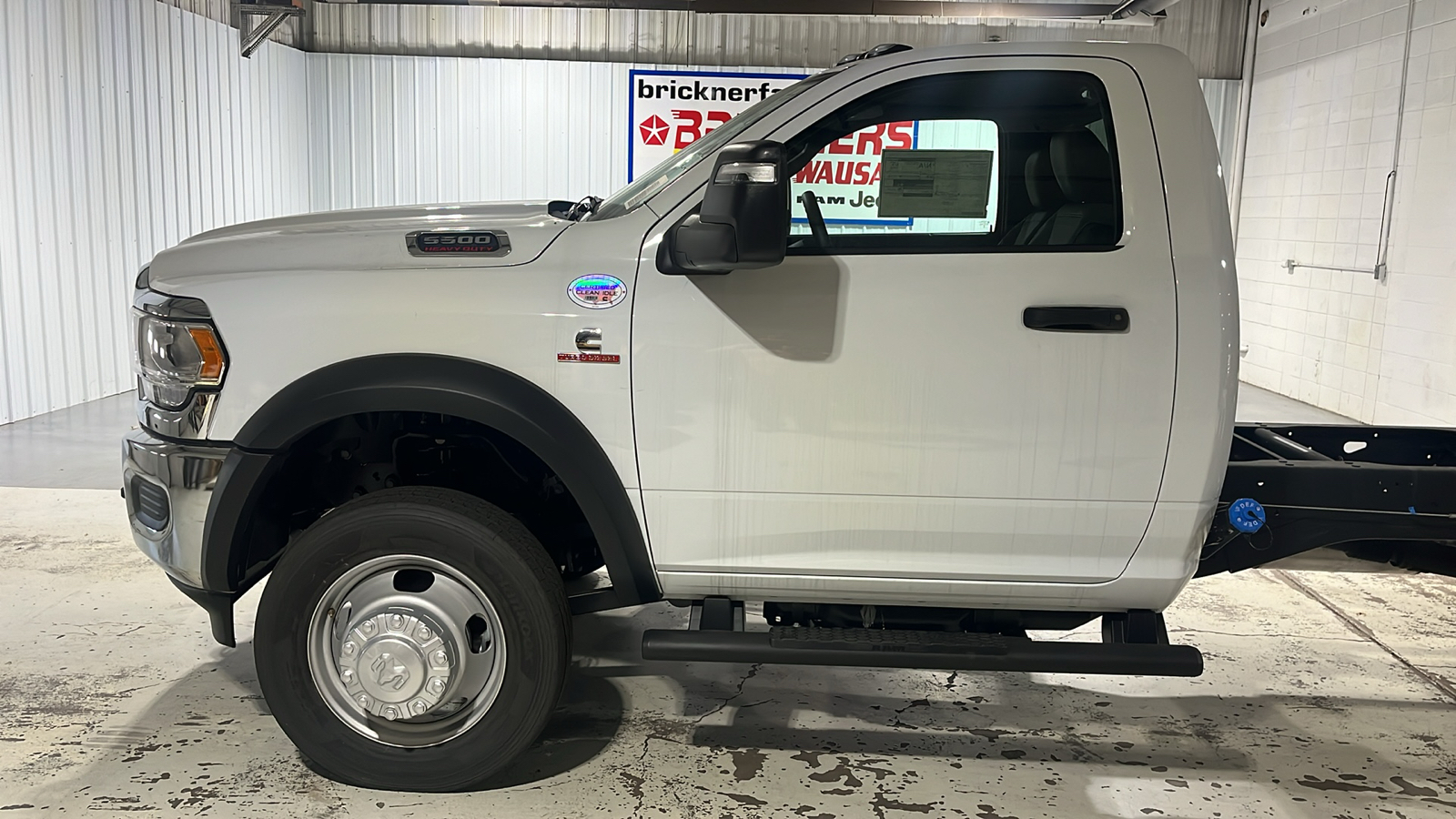 2024 RAM 5500HD Tradesman 2