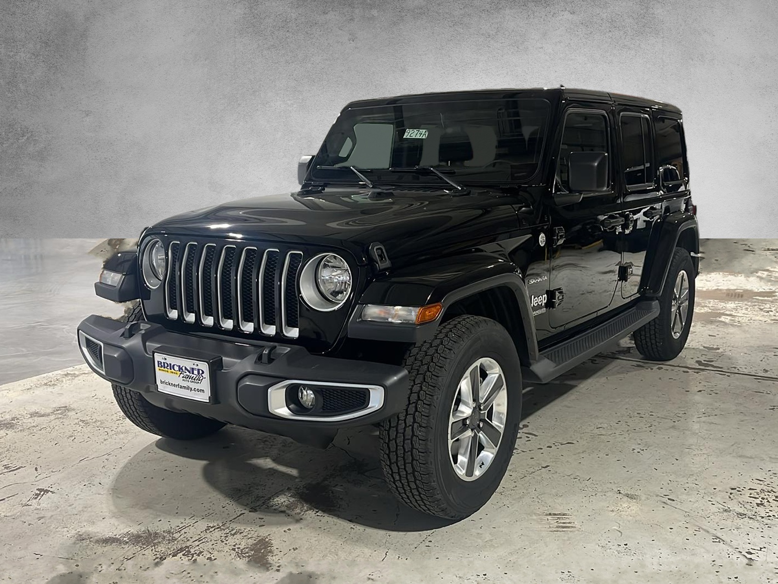 2019 Jeep Wrangler Unlimited Sahara 1