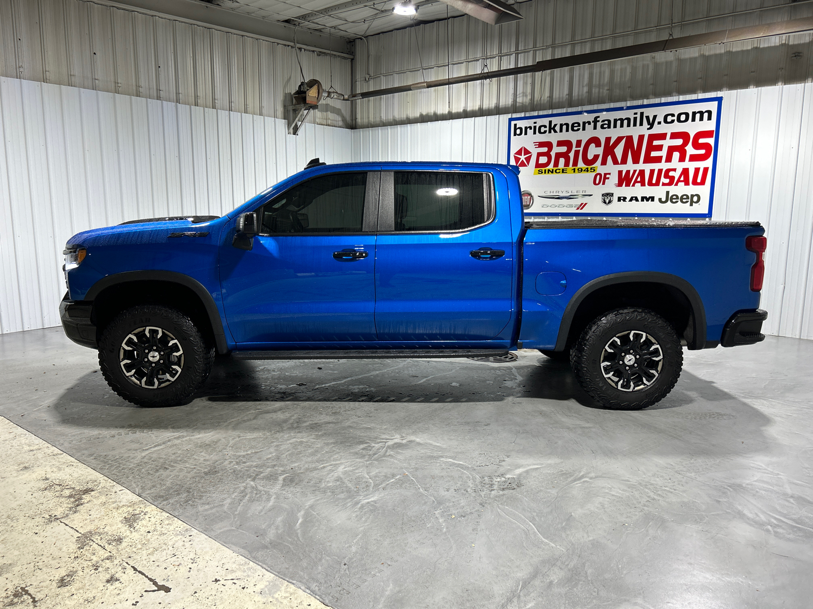 2023 Chevrolet Silverado ZR2 2