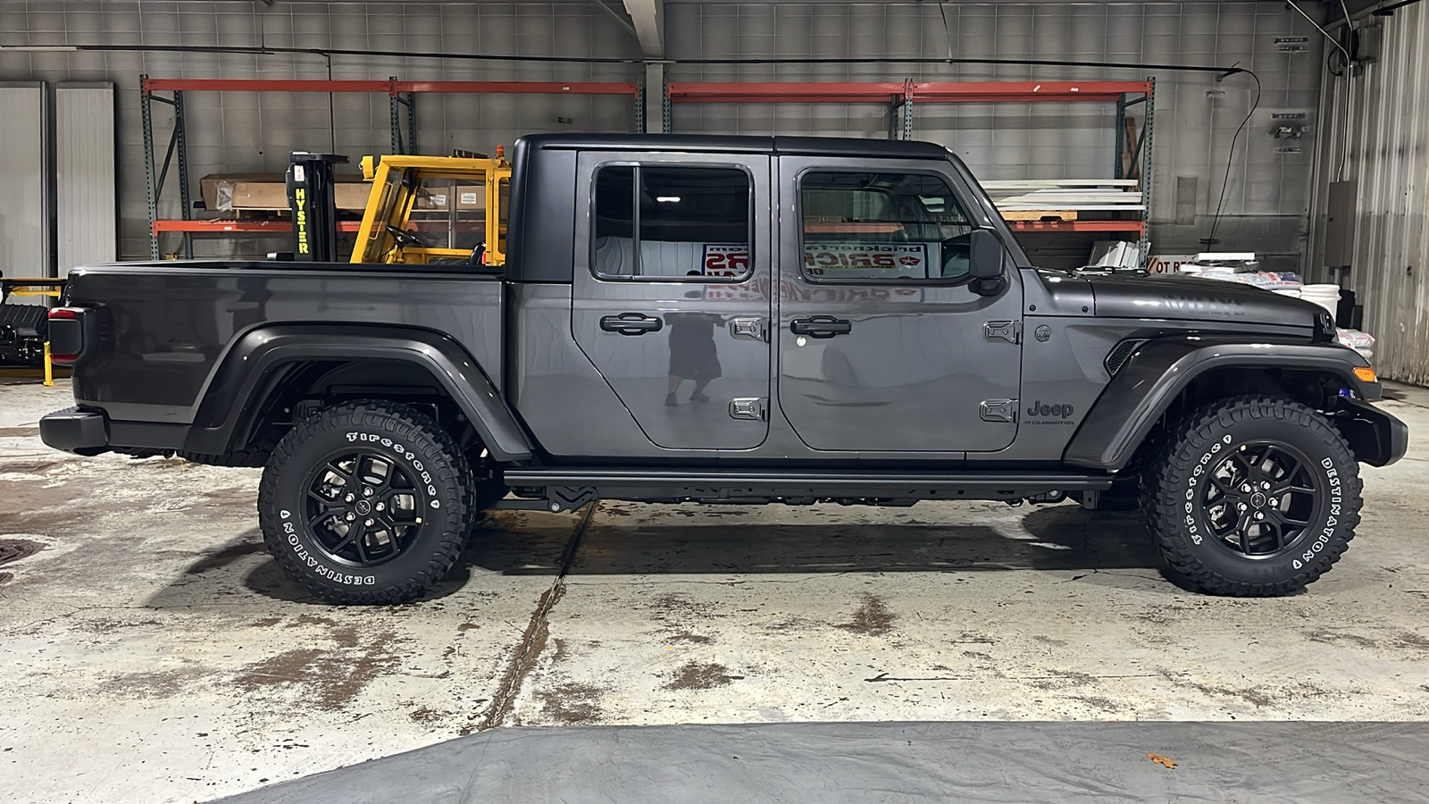 2024 JEEP Gladiator Sport 6