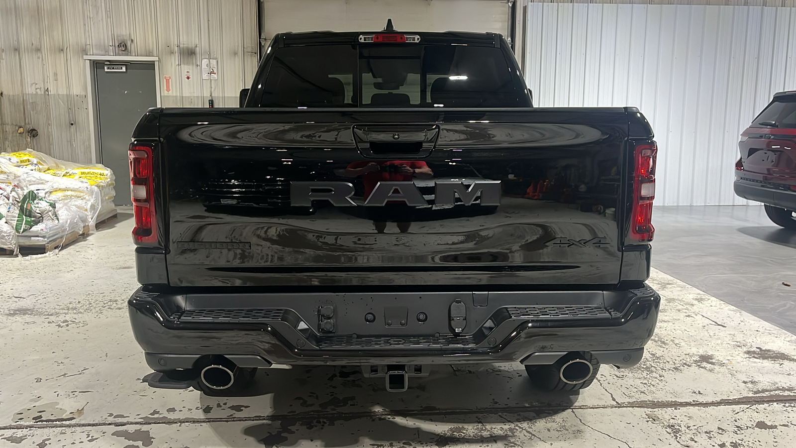 2025 RAM 1500 Big Horn/Lone Star 4