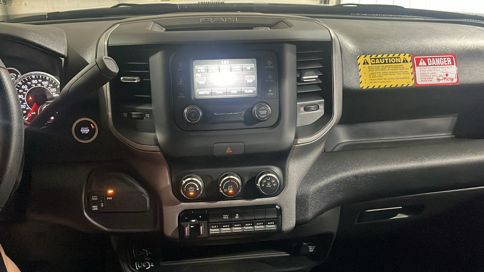 2024 RAM 3500 Tradesman 14