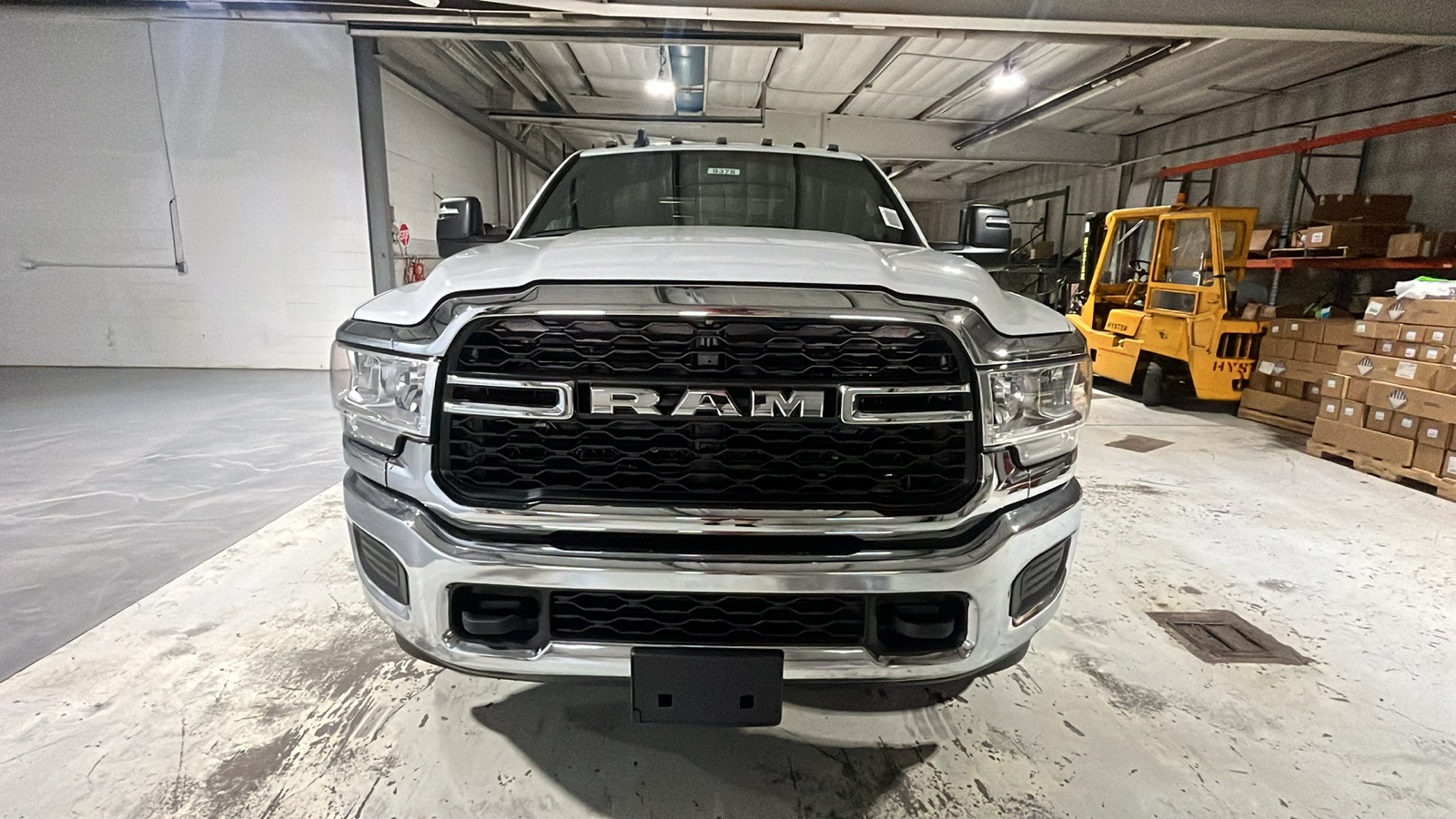 2024 RAM 3500 Tradesman 8