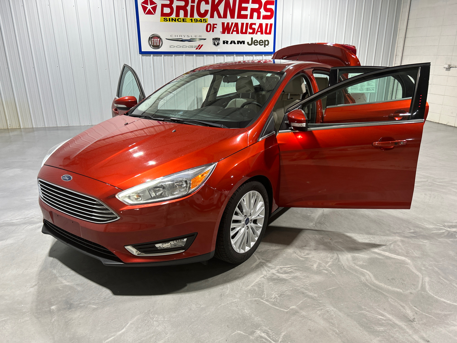 2018 Ford Focus Titanium 12