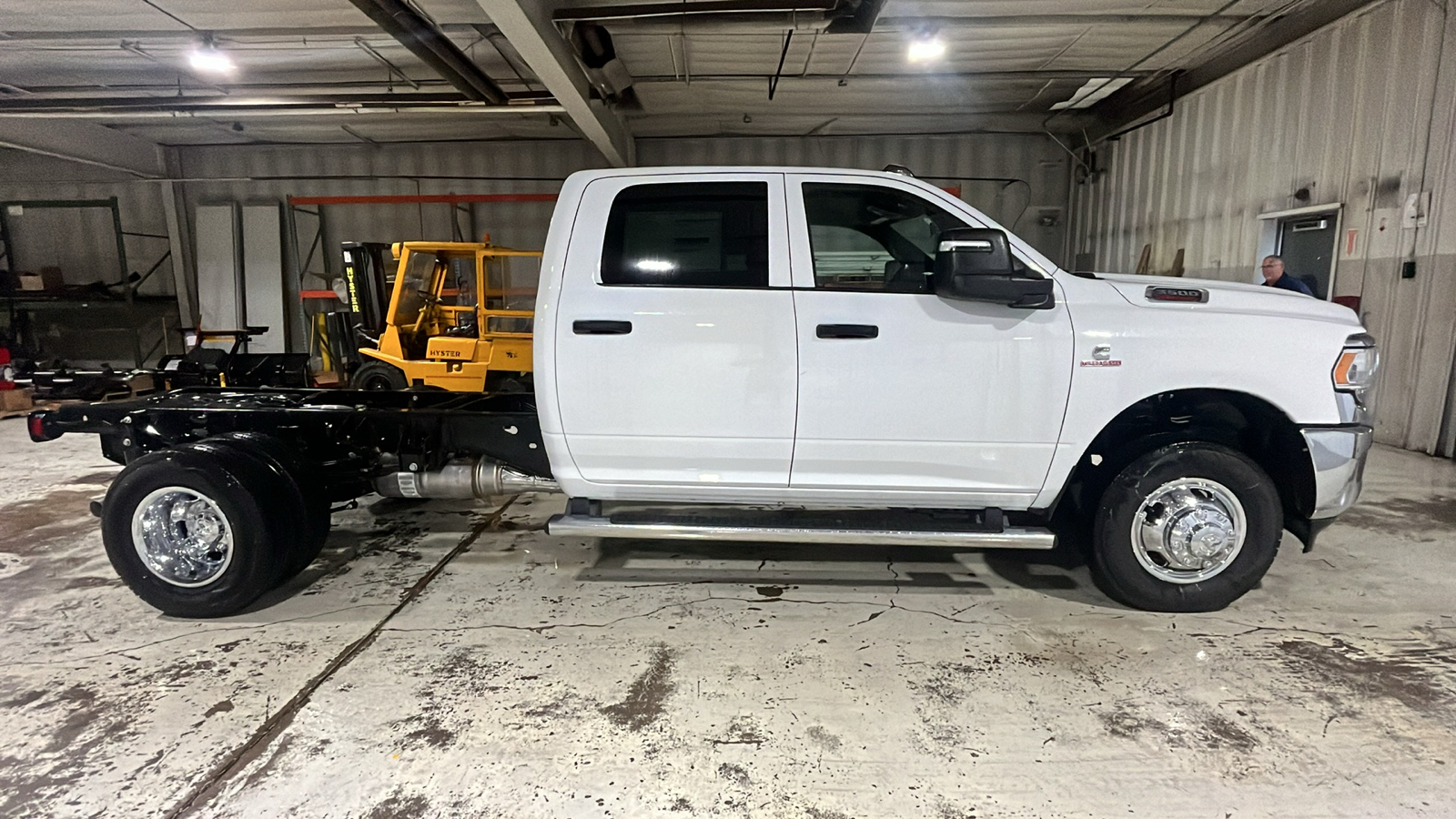 2024 RAM 3500 Tradesman 6