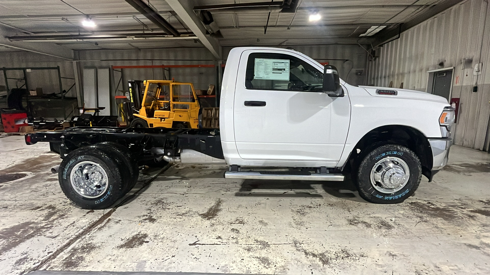 2024 RAM 3500 Tradesman 6