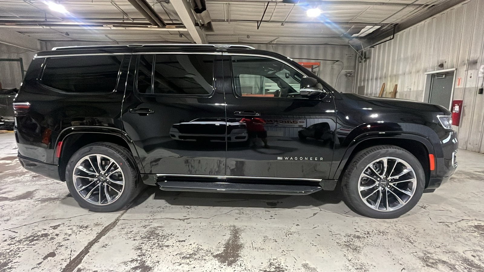 2024 Jeep Wagoneer Series II 6