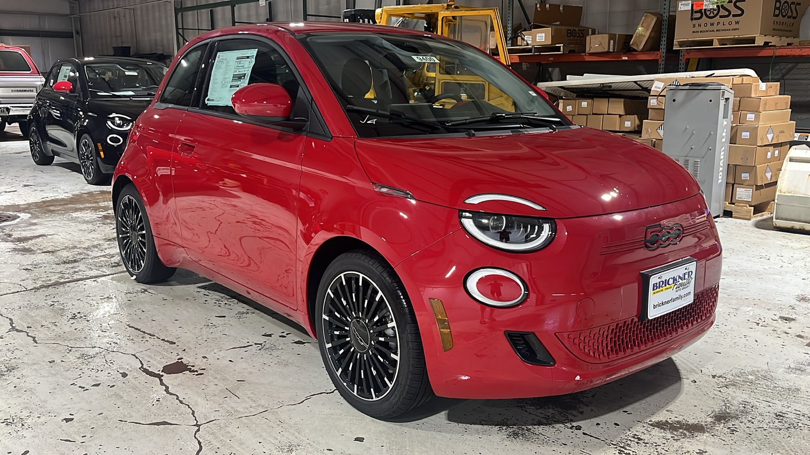 2024 FIAT 500e Battery Electric 7