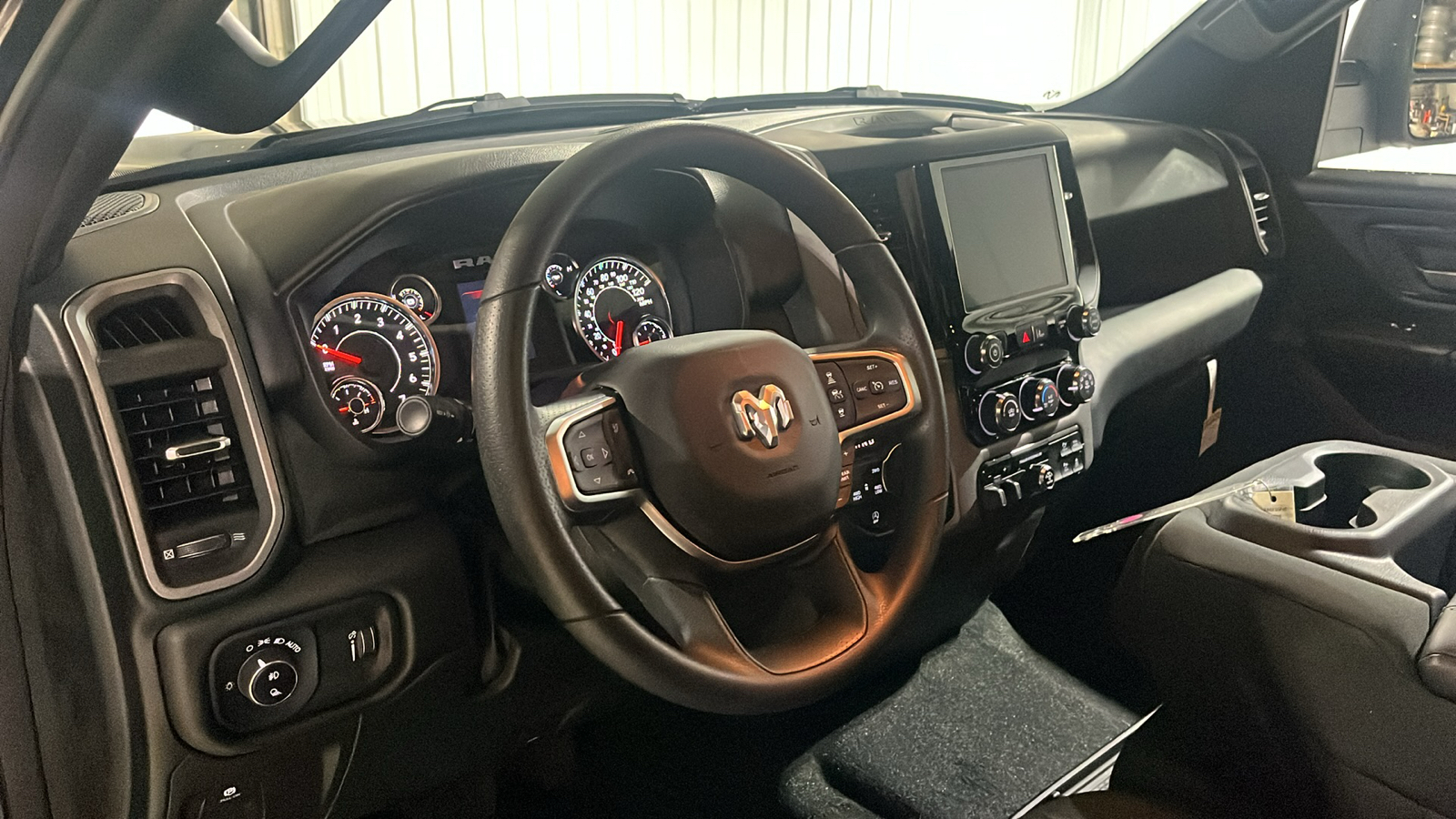 2025 RAM 1500 Tradesman 11