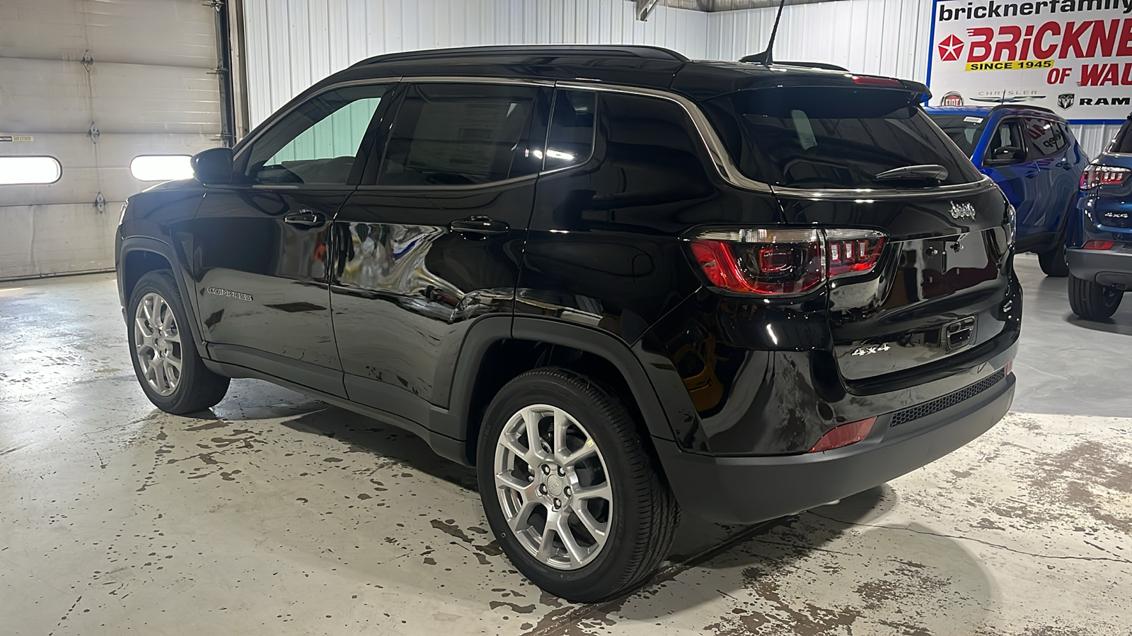 2024 JEEP Compass Latitude Lux 3