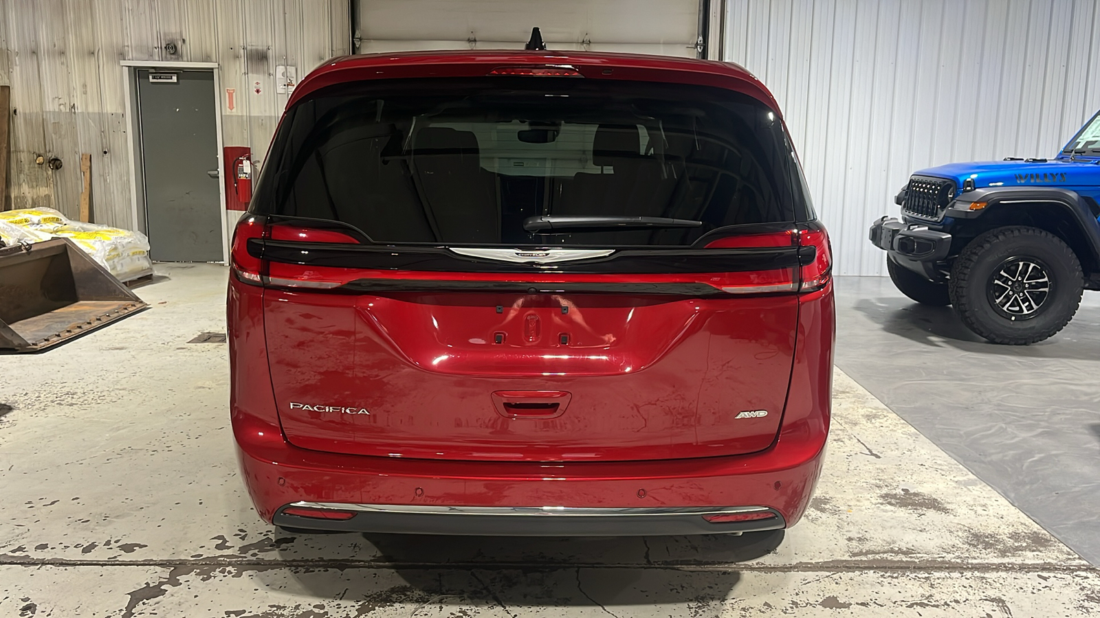 2024 CHRYSLER Pacifica Touring L 4